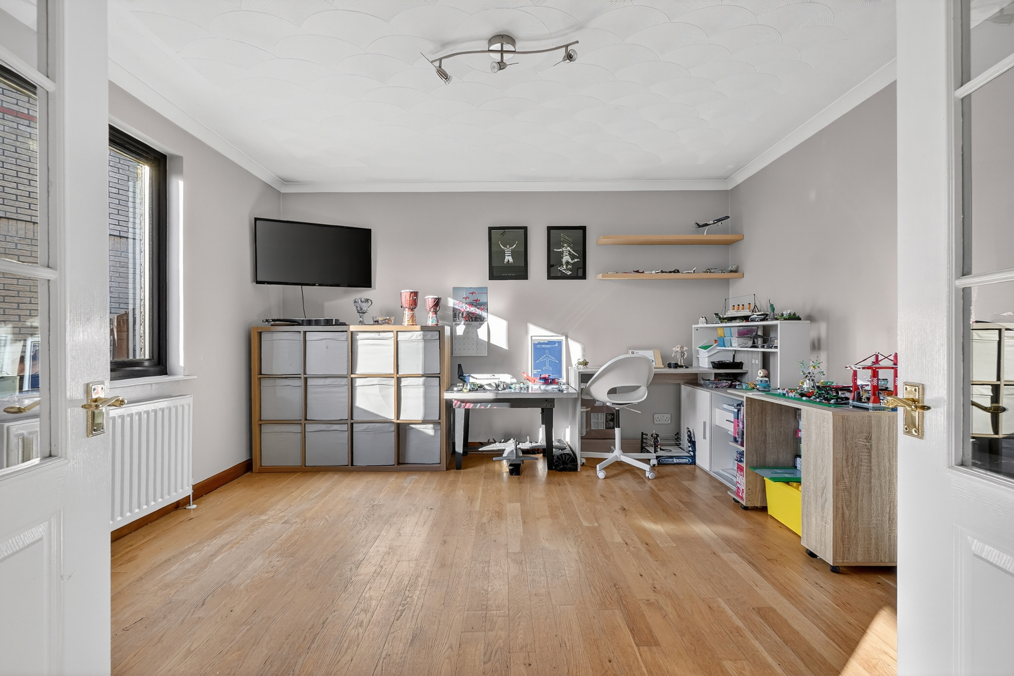 16_15 garnockside, glengarnock _16