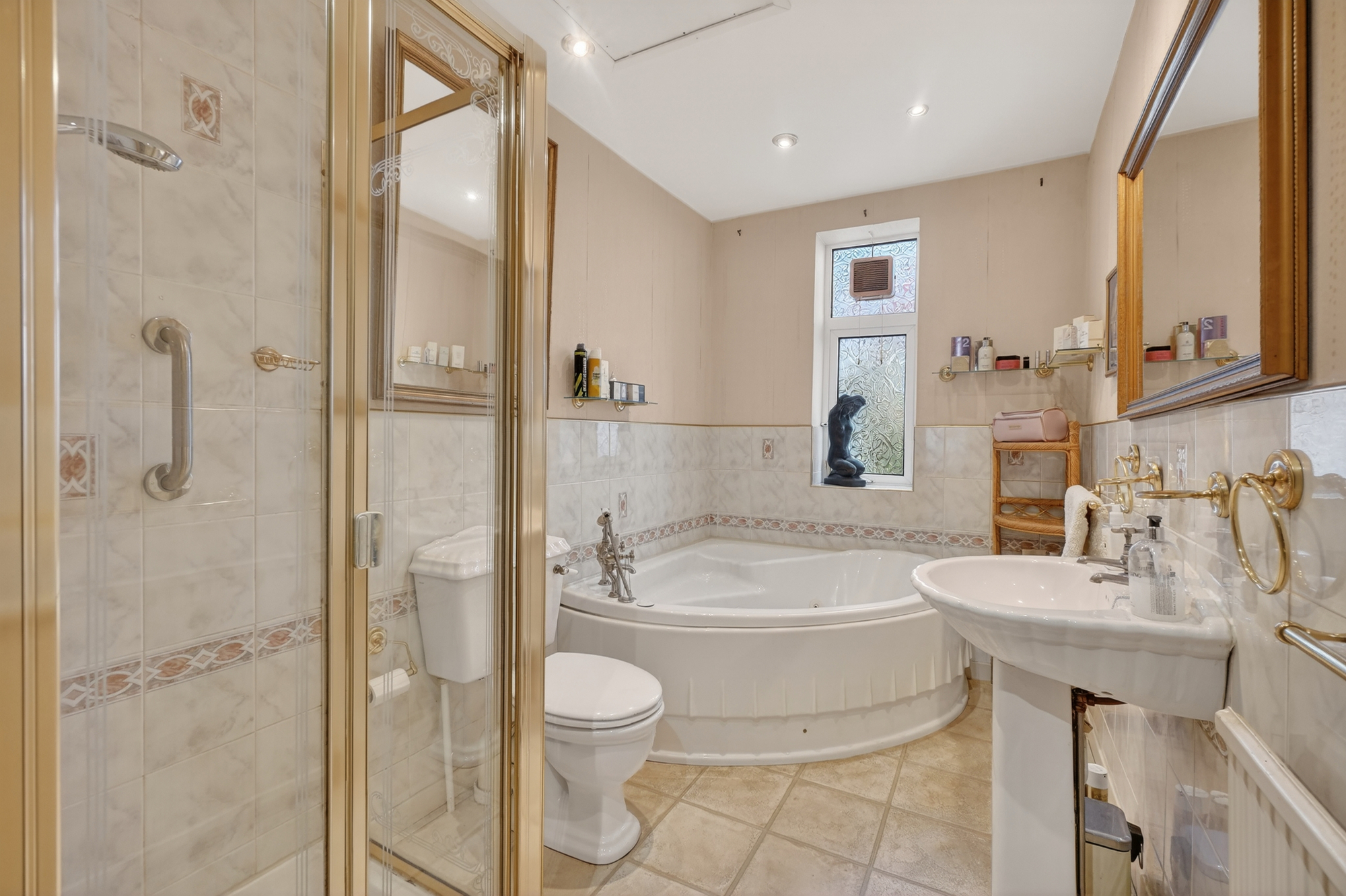 16_85 ardrossan road, seamill_16