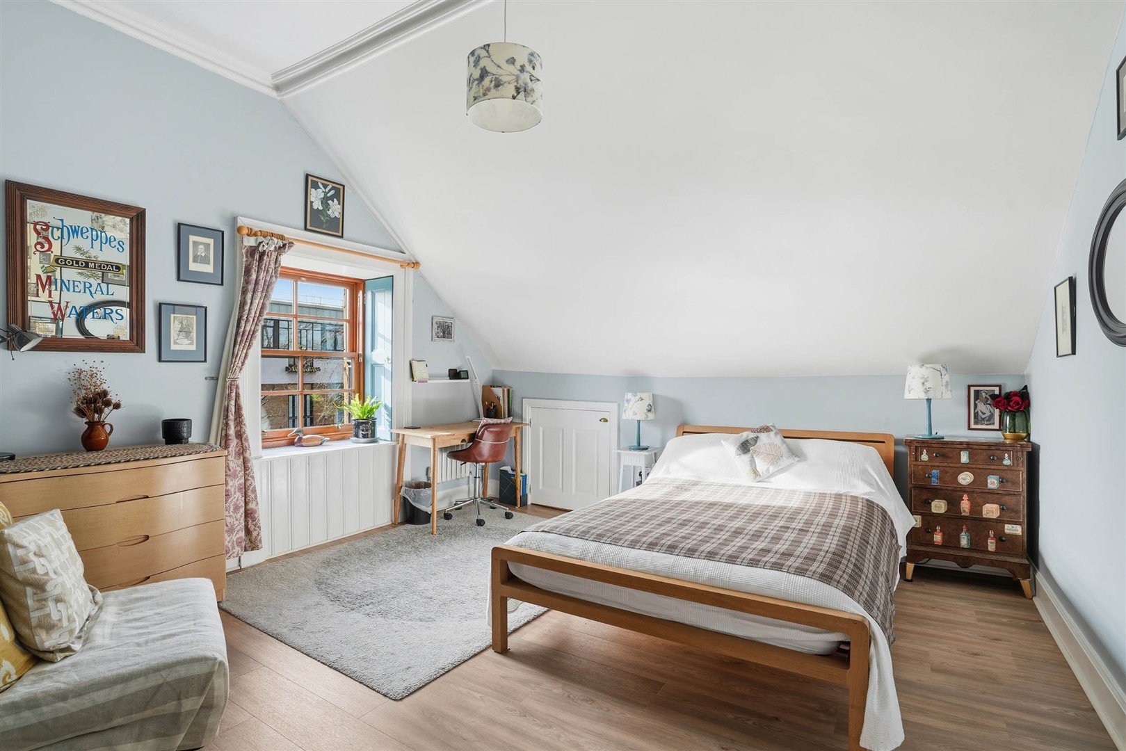 2.1 5 Kensington Road 10 (Large)