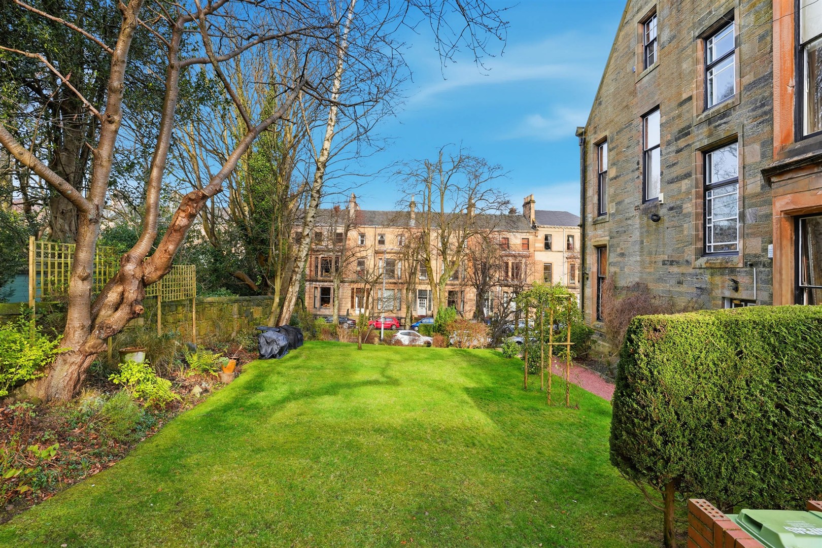 2.1 5 Kensington Road 18 (Large)