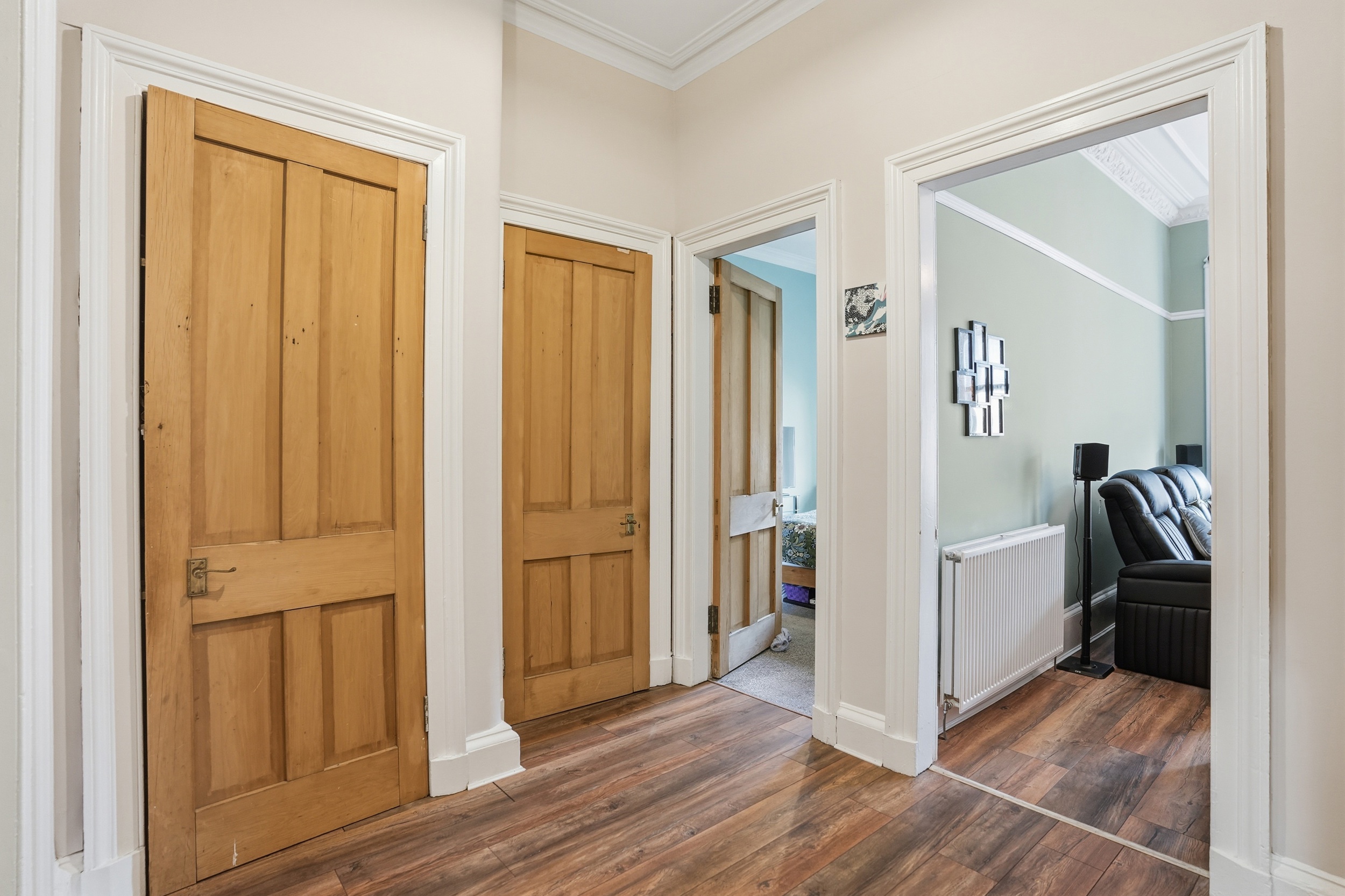 2.1, 7 McLennan Street (10)