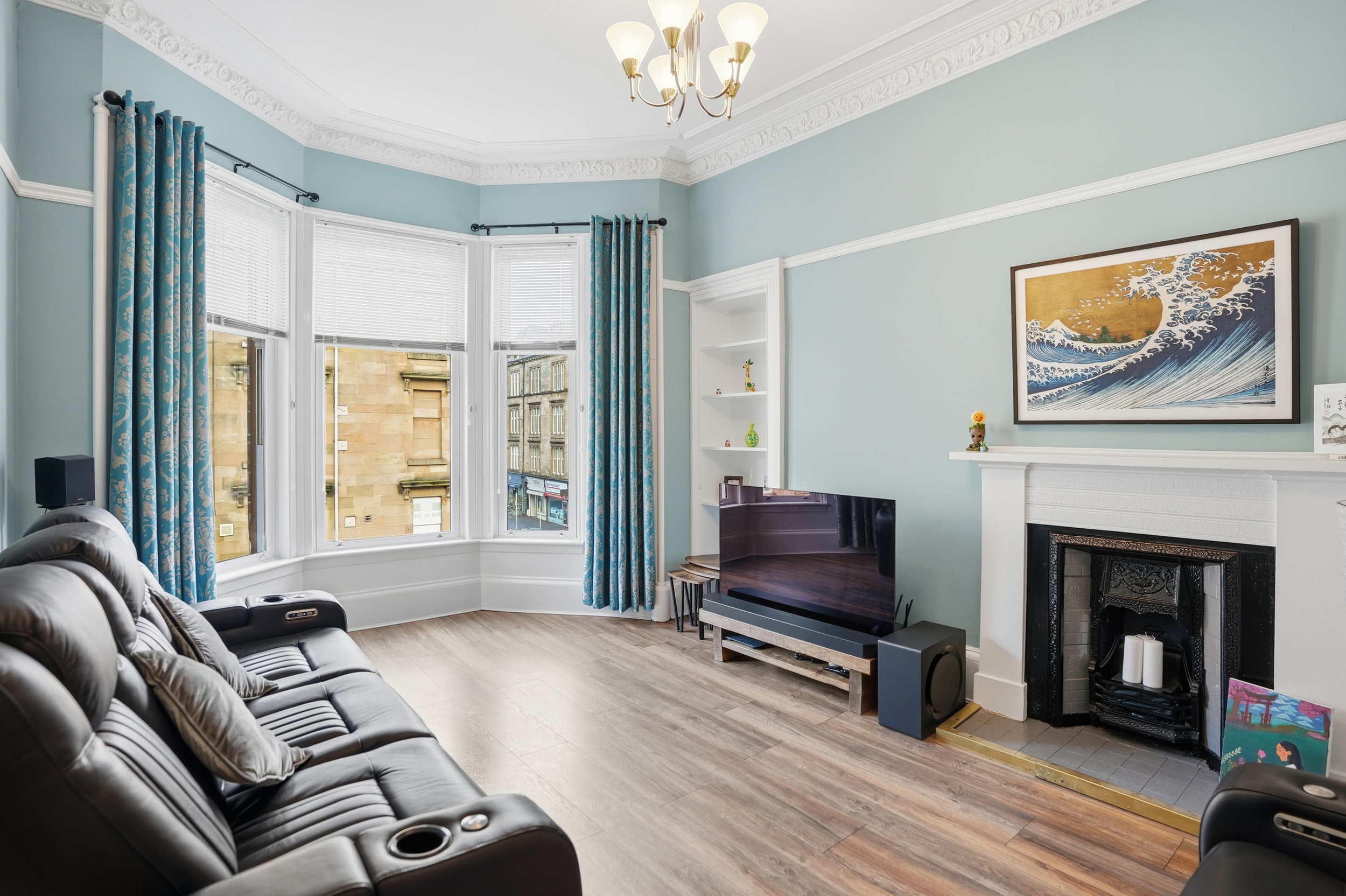 2.1, 7 McLennan Street (2)