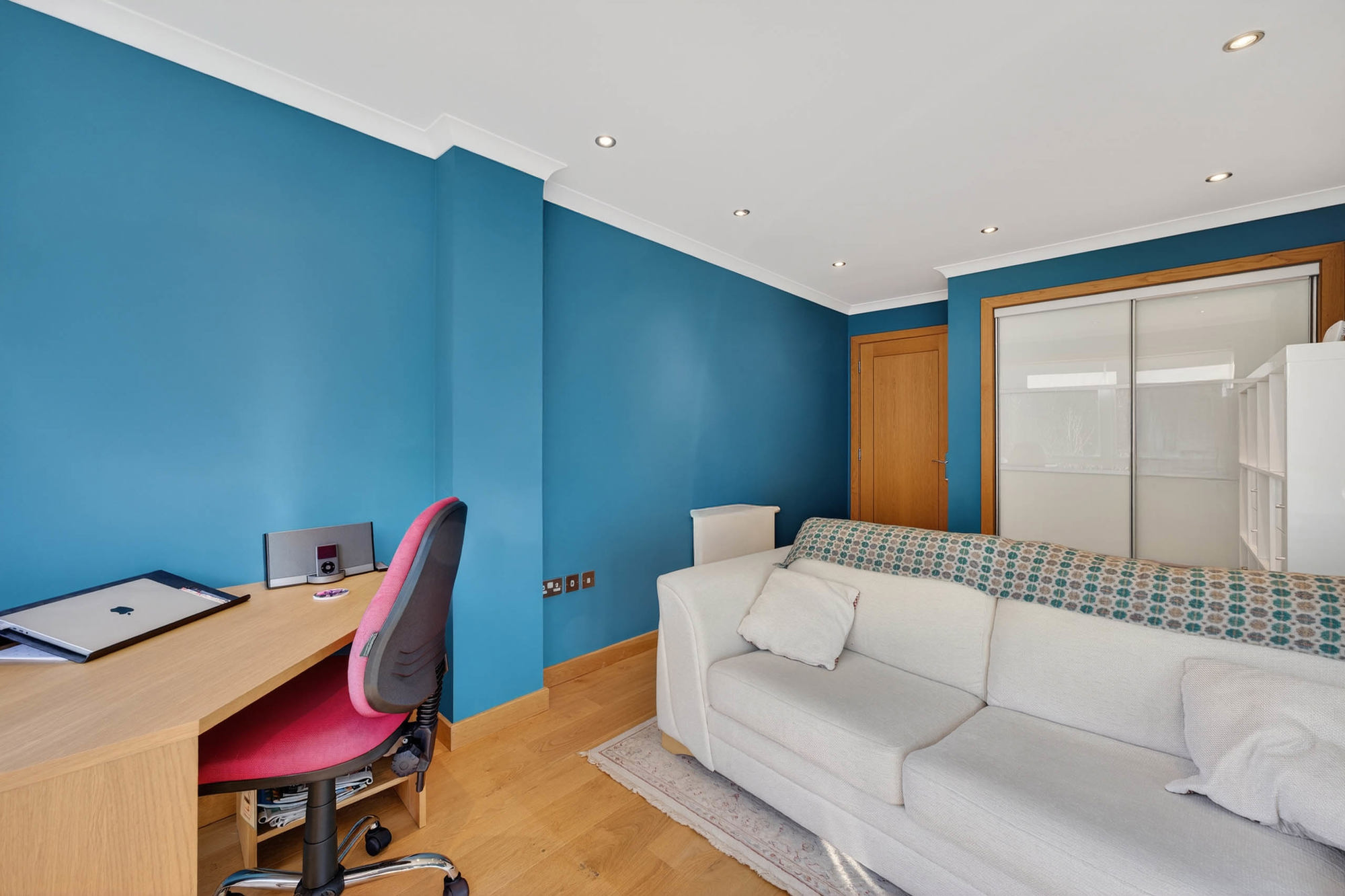 22_10 halkshill gardens_19