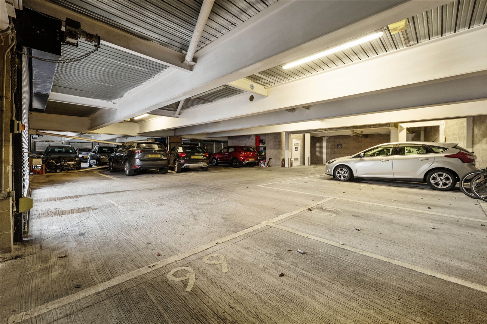 3.1 170 Crow Road 18 (Large)