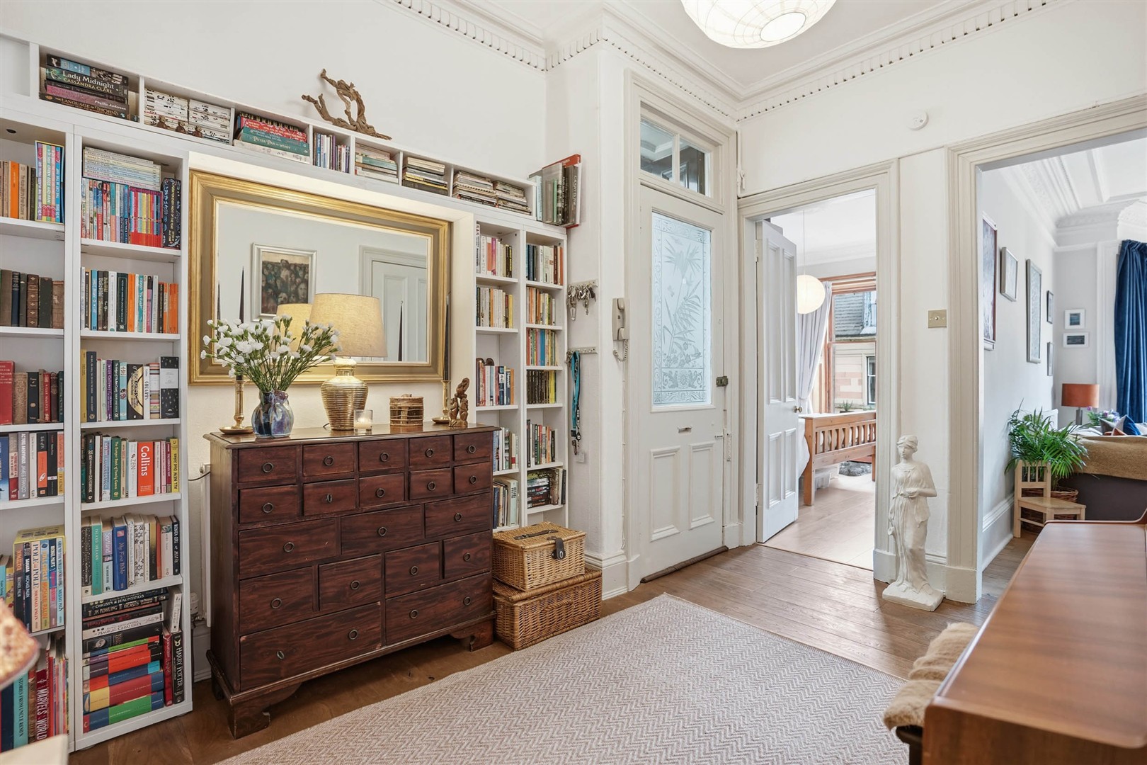 3.2 15 Ruthven Street 15 (Large)