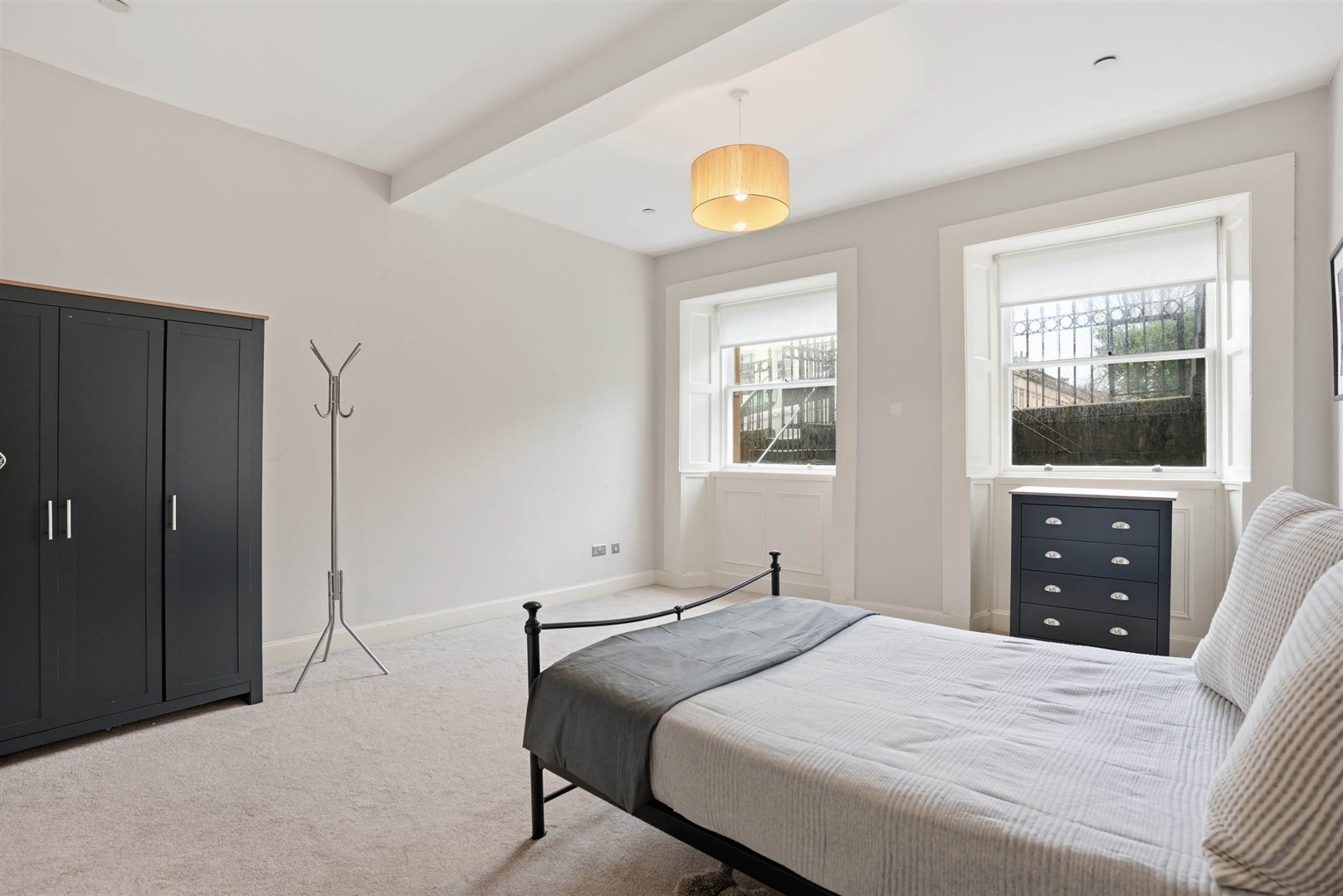 Lower Duplex 10 Woodside Crescent 7 (Large)