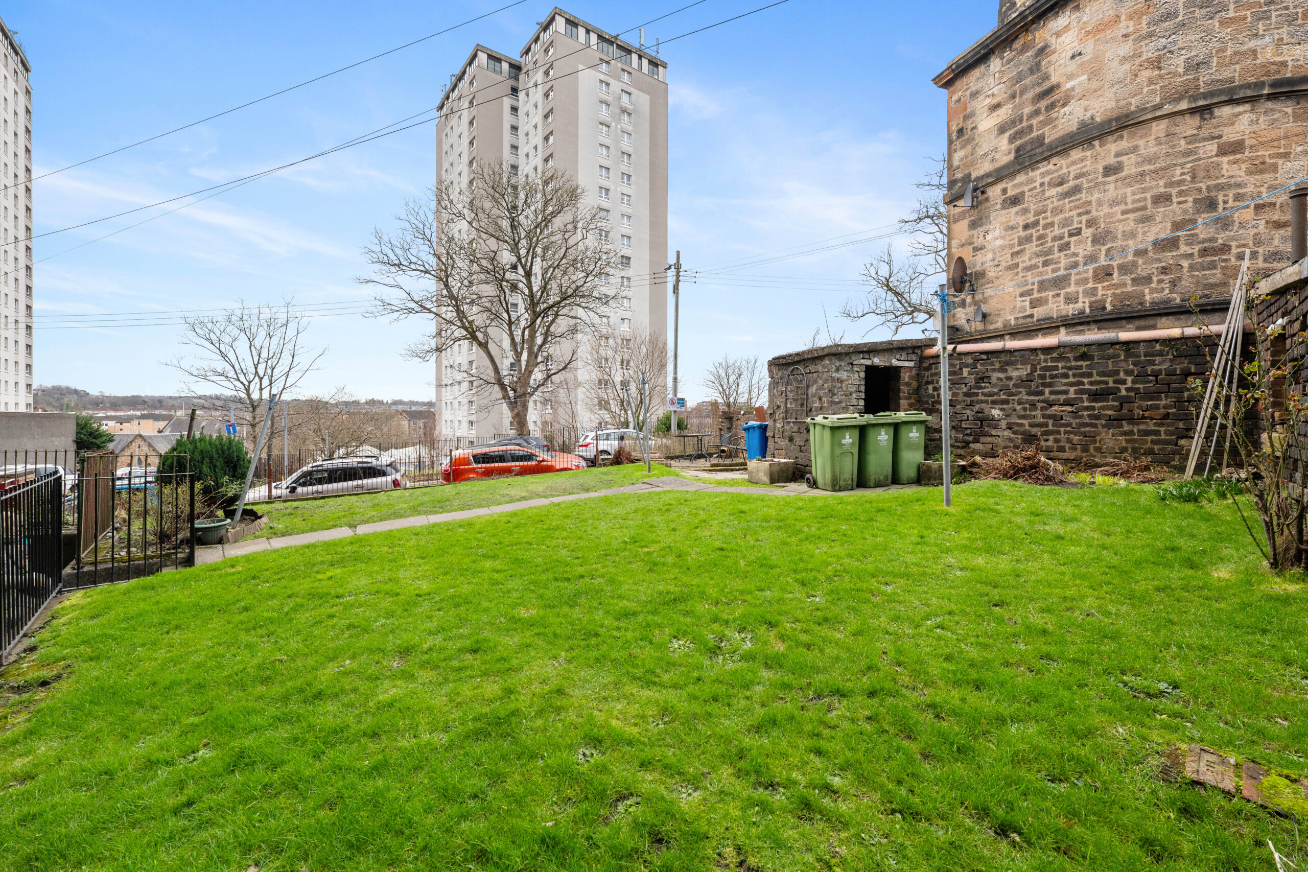 Main Door, 70 Clincart Road (6)