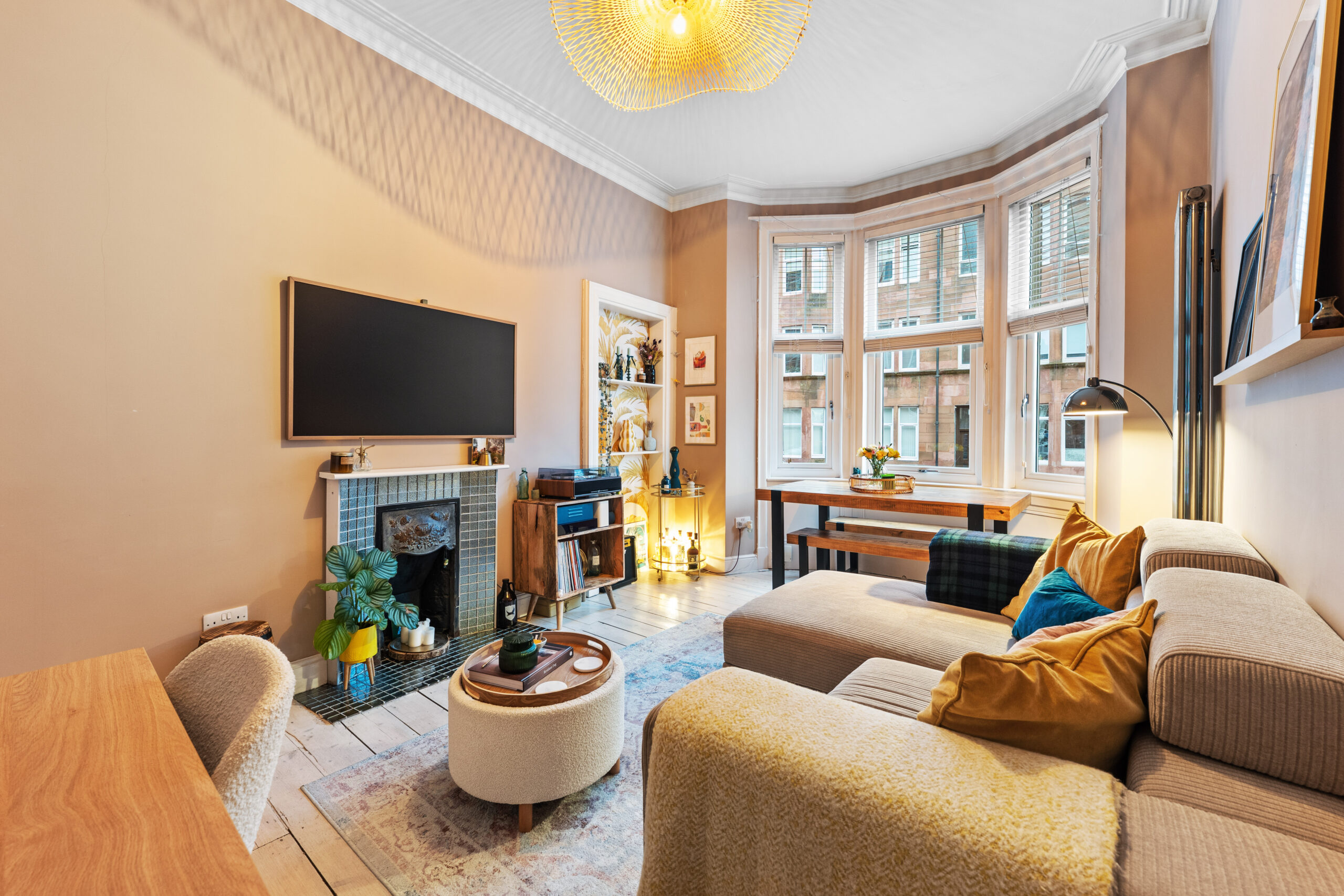 Main Door, 70 Clincart Road (9)