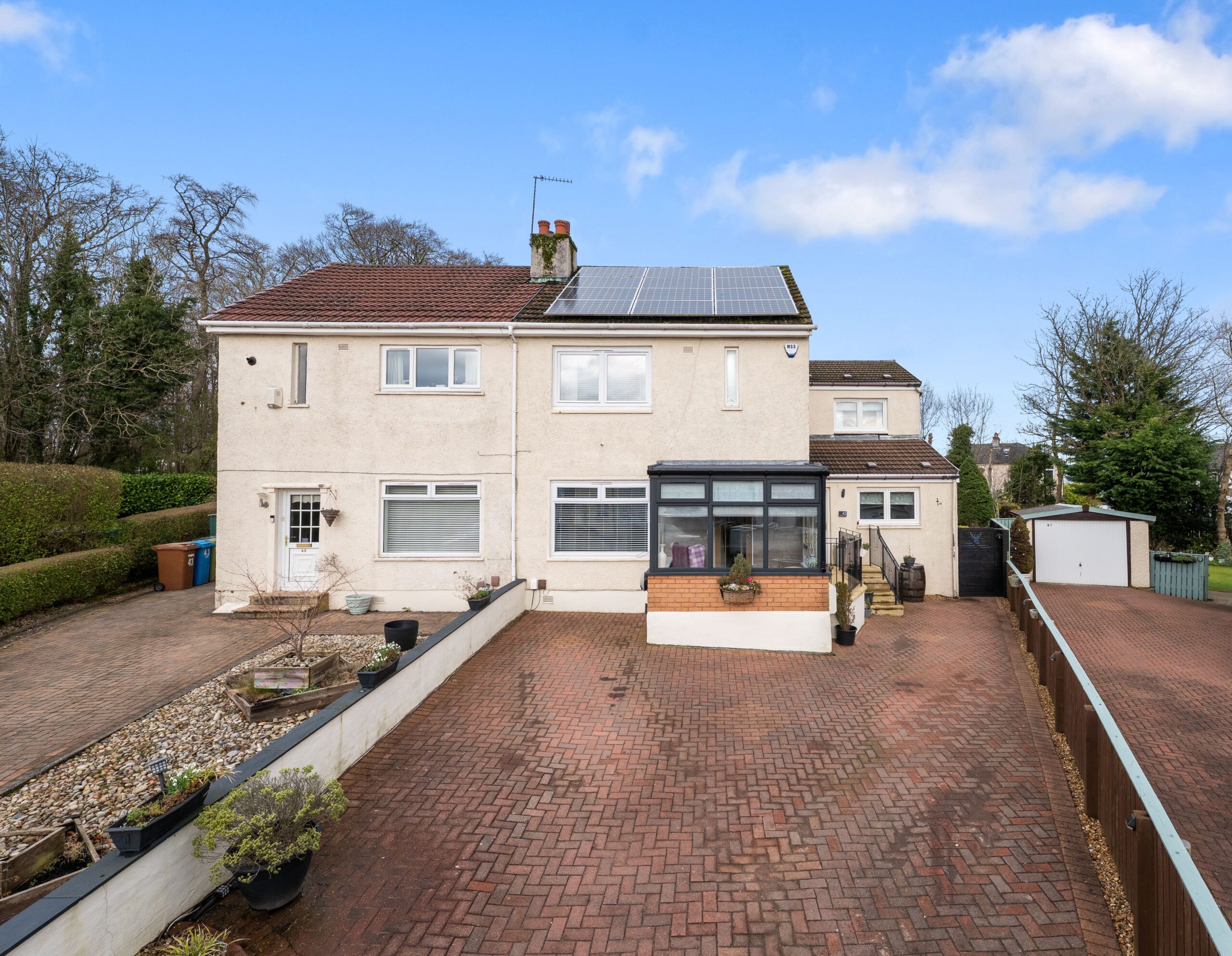 NM4760_45 Woodside Avenue_Thornliebank_G46 7HR_img1