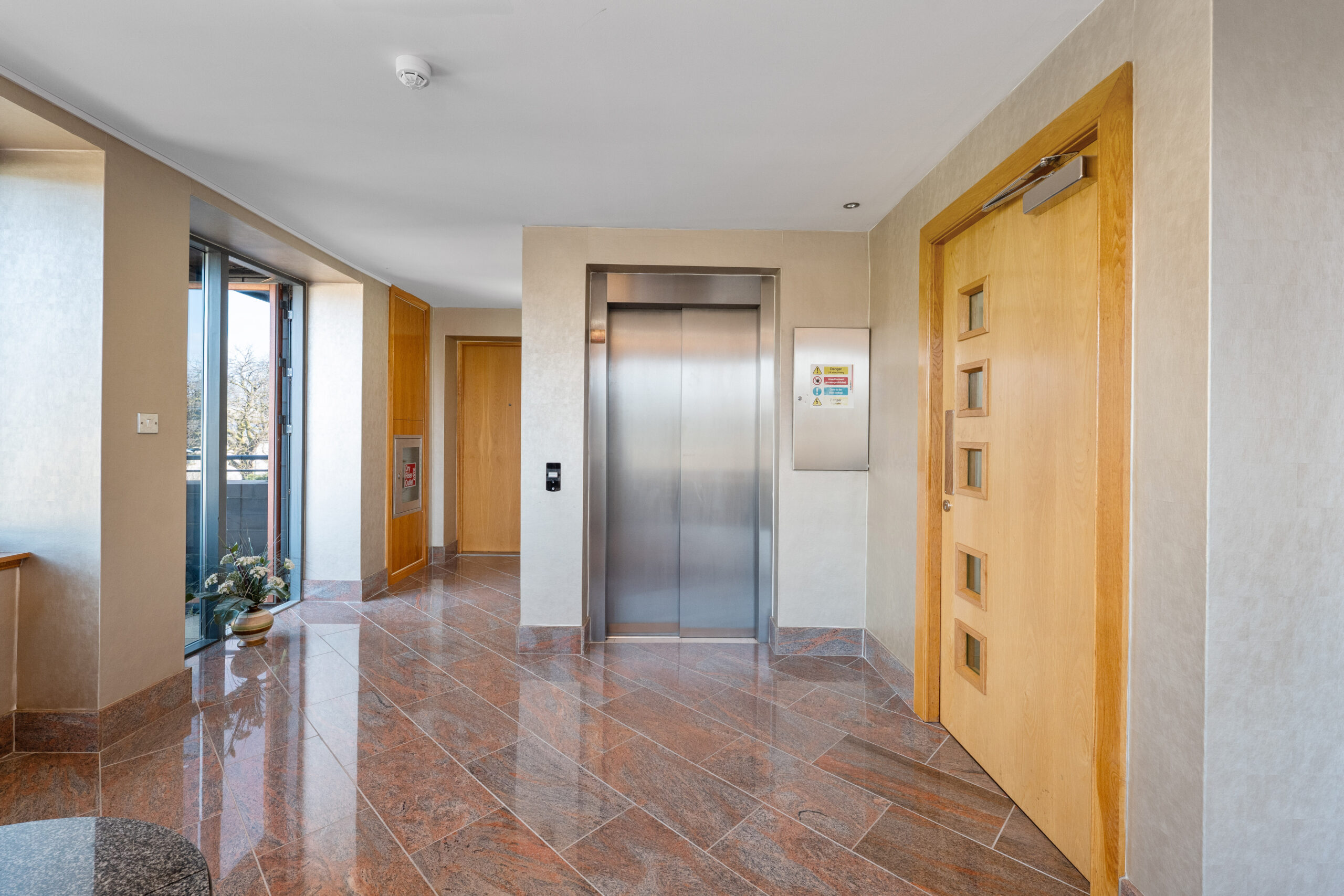 private entranceway 2