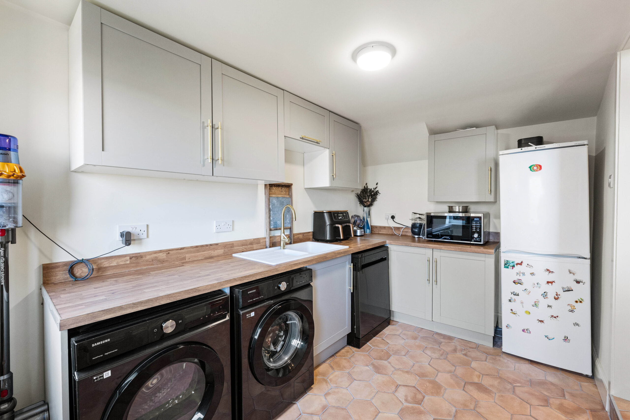 18 Midlothian Drive (5)