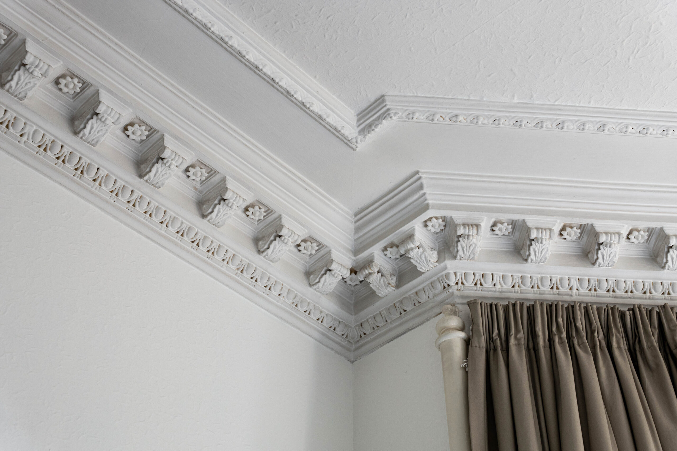 2 Leslie Road Extra (1)