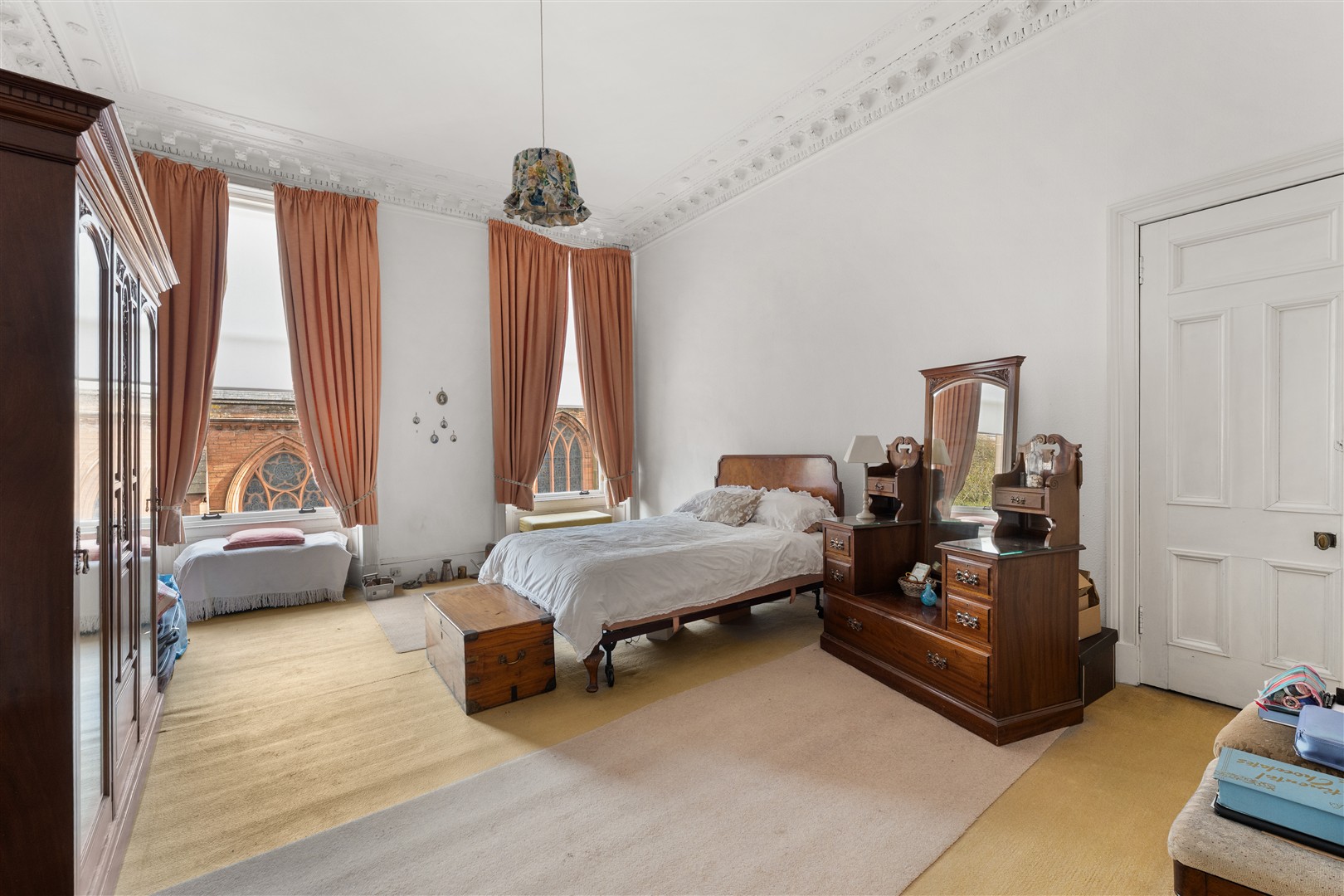 2.2 1 Novar Drive 10 (Large)