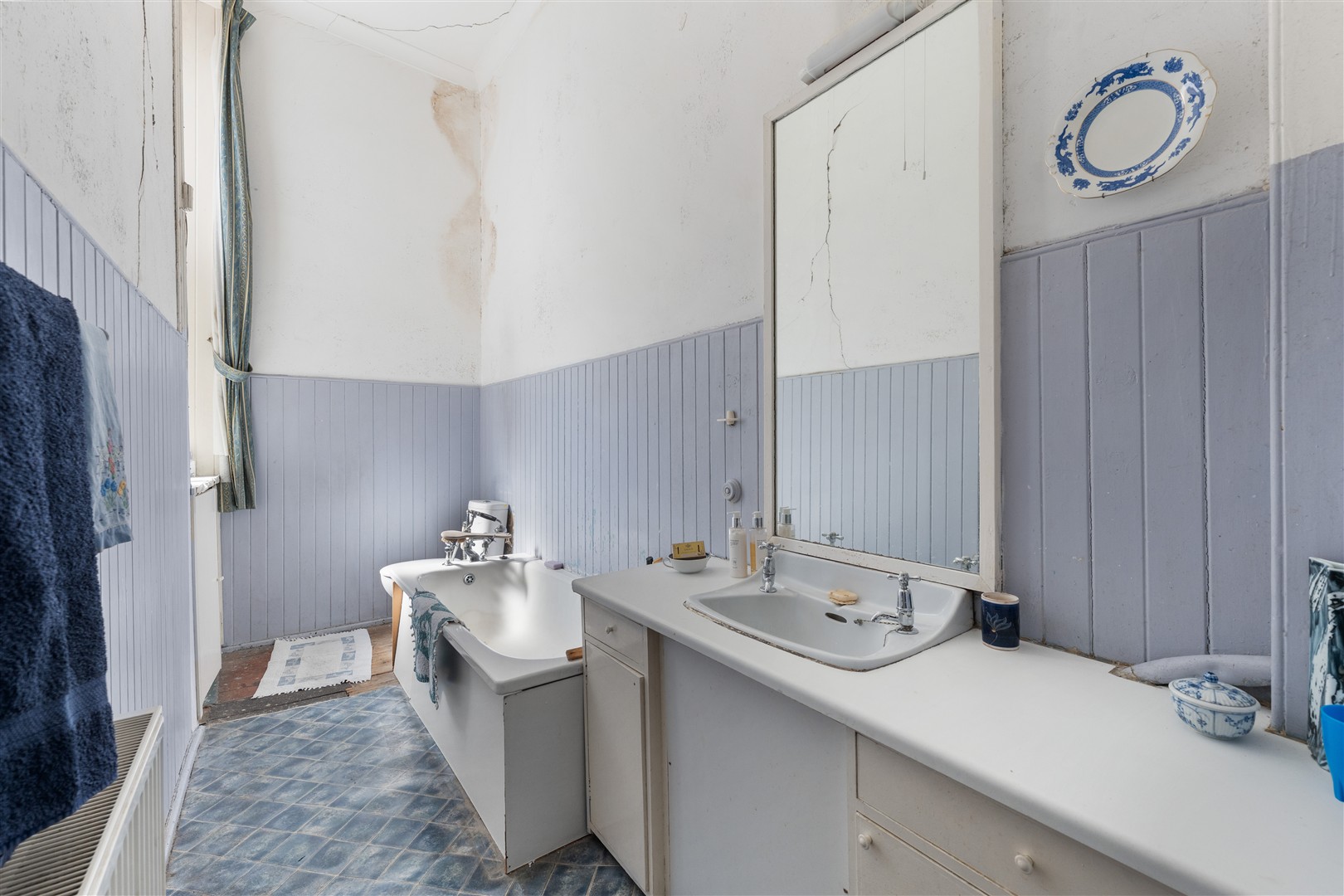 2.2 1 Novar Drive 13 (Large)