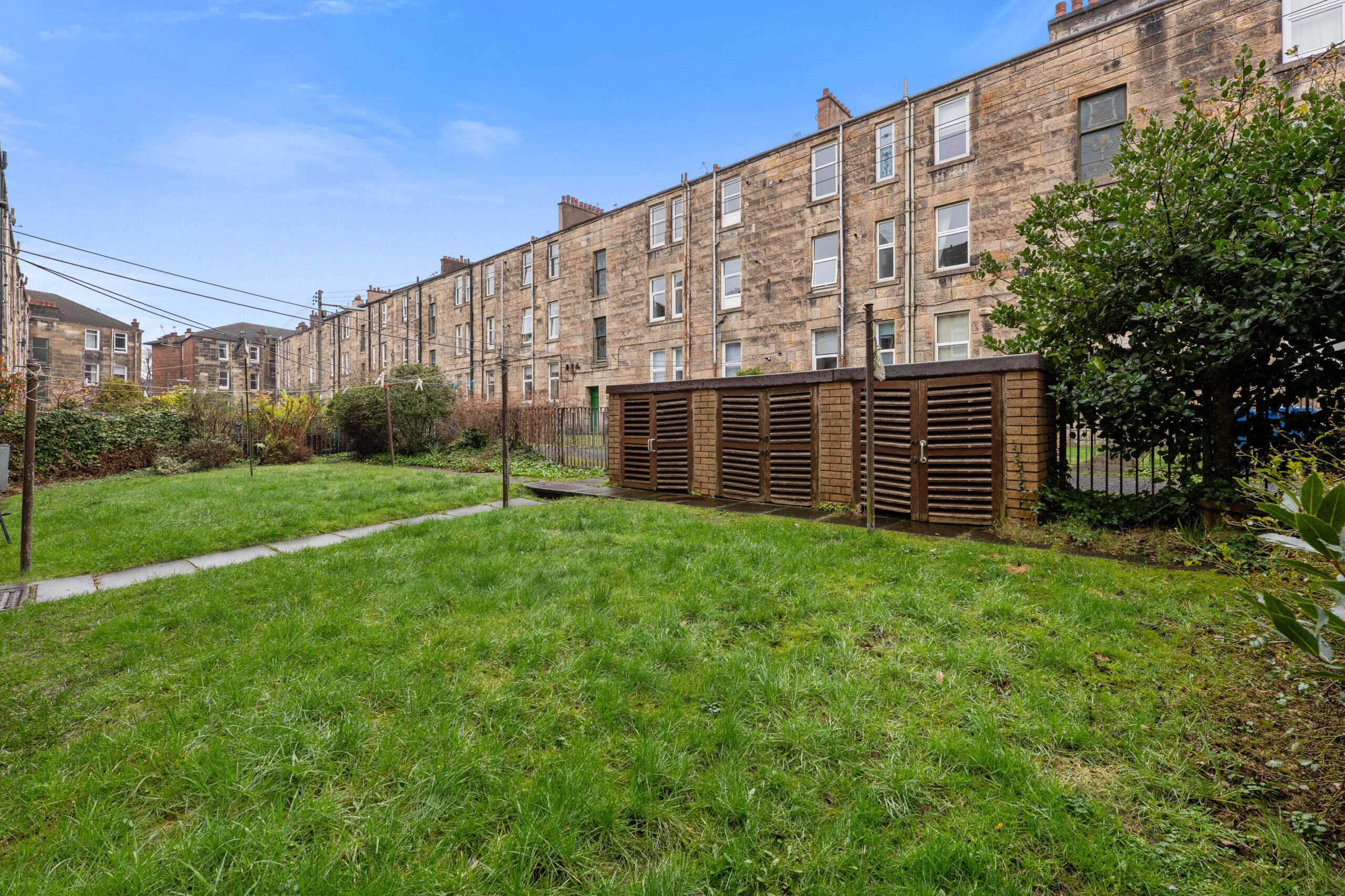 2.2, 59 Durward Avenue (8)