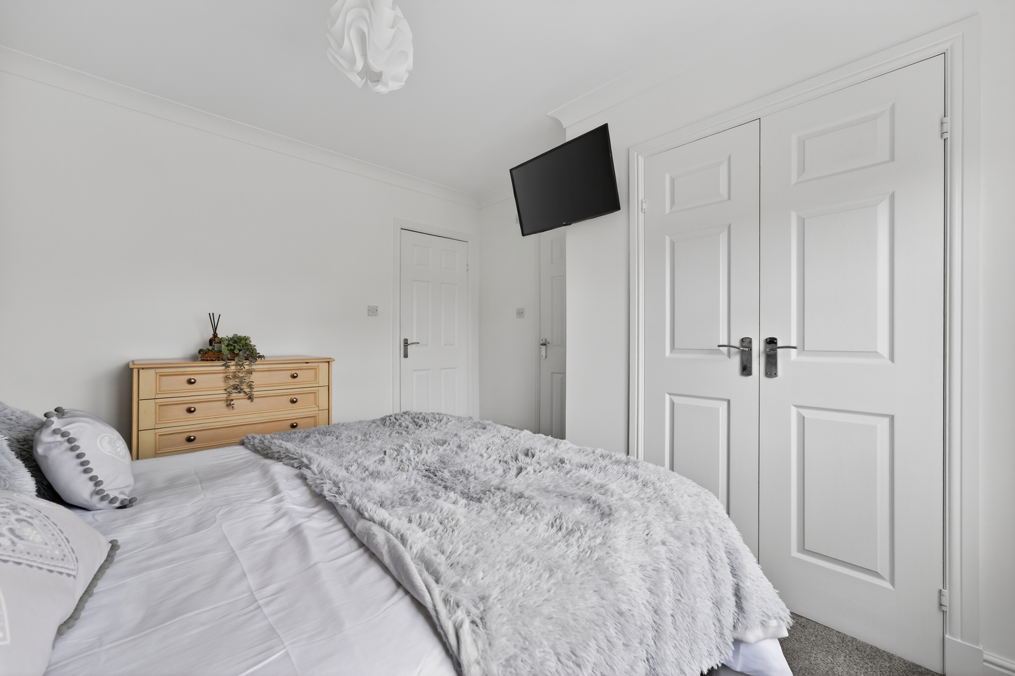 23_32 whiteside drive_23