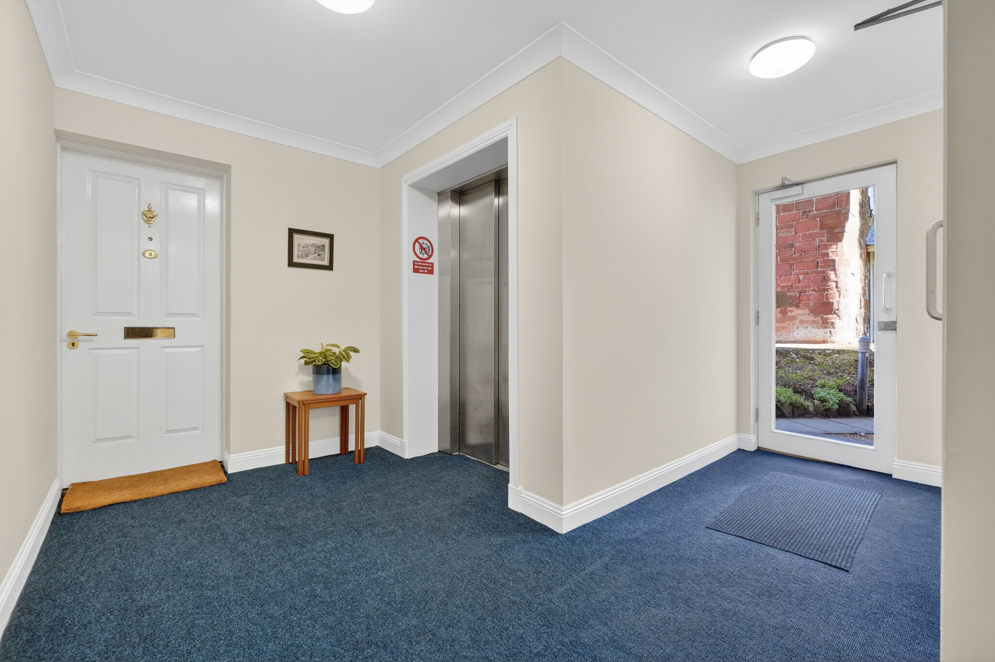 24_1 heywood gardens_24