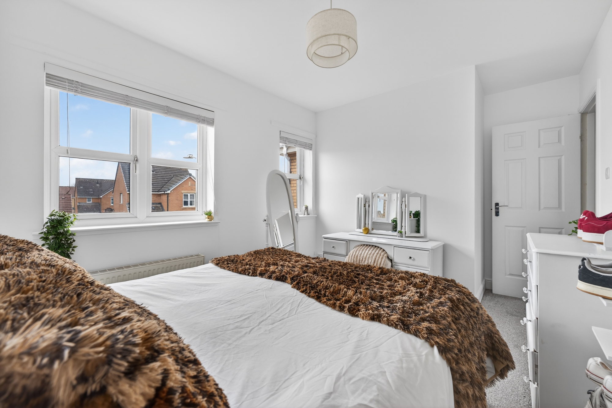 28_32 whiteside drive_28