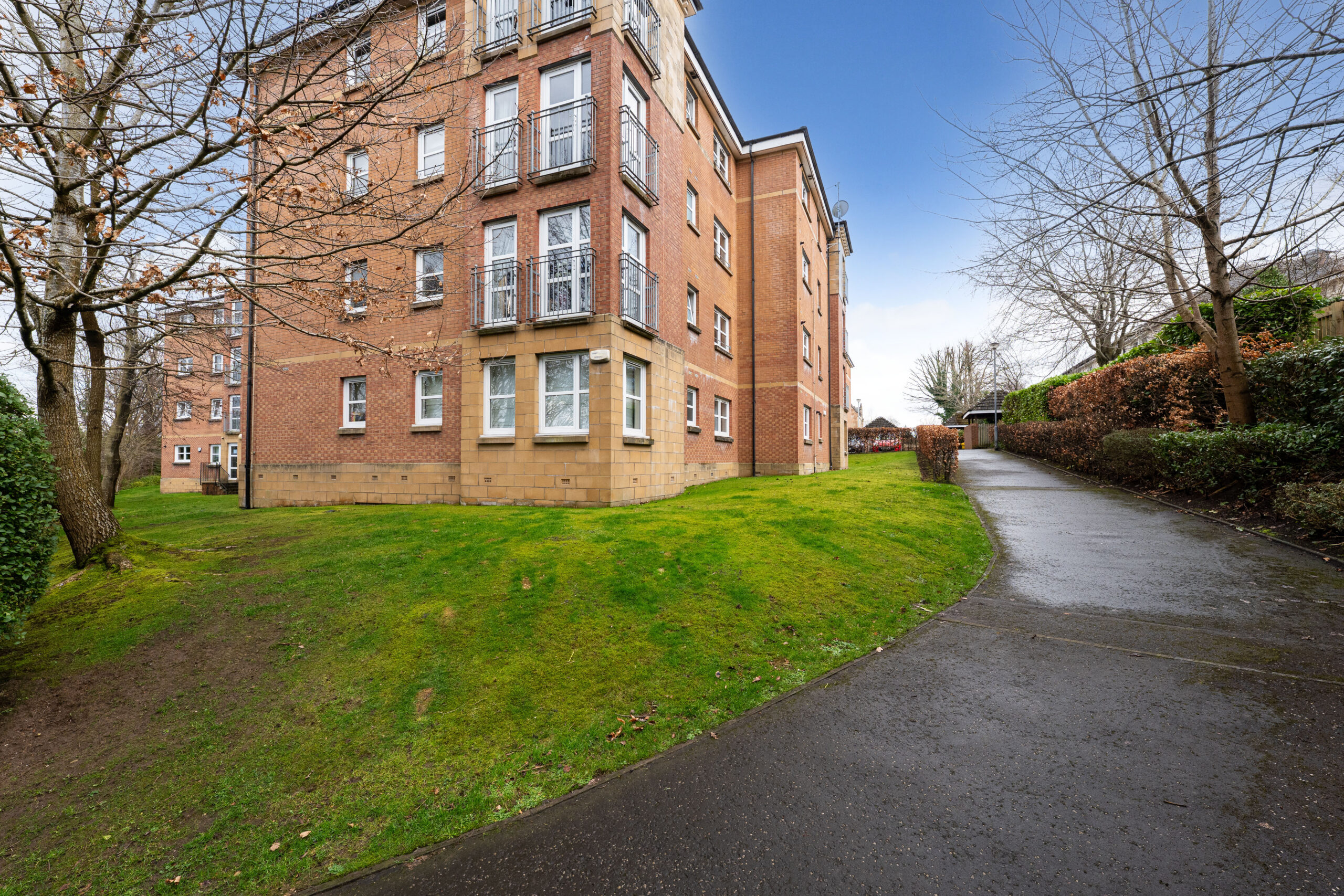 3.2, 11 St Helens Gardens (2)