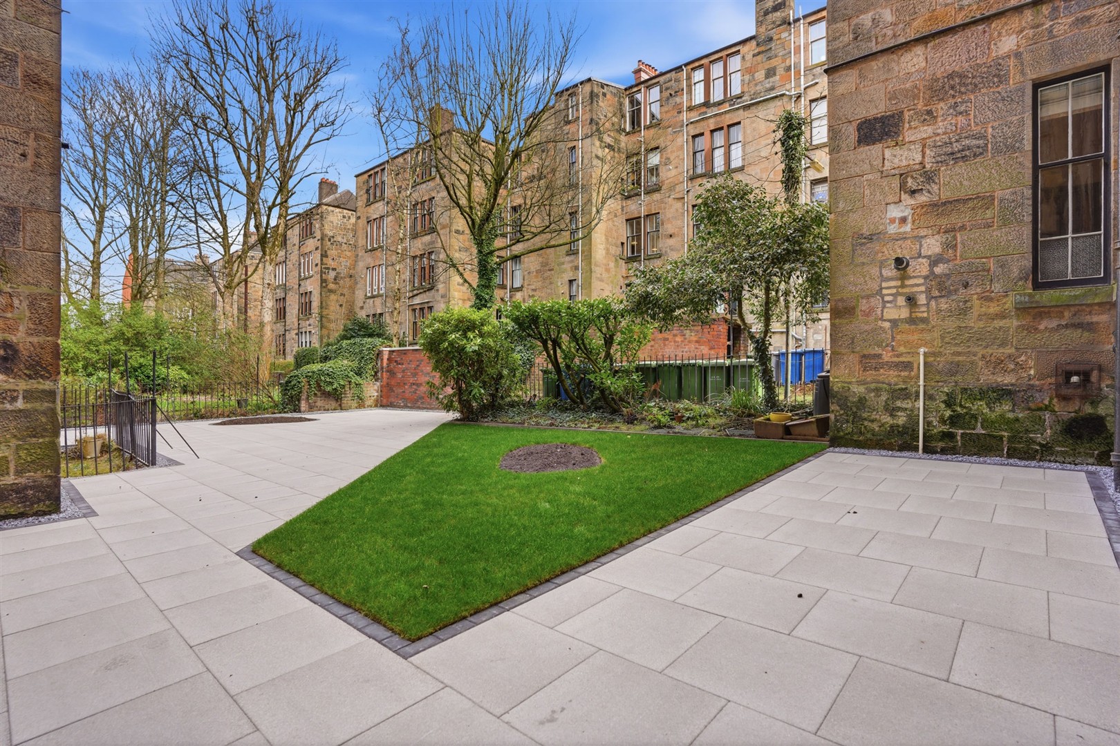 3.2 20 QG 25 (Large)