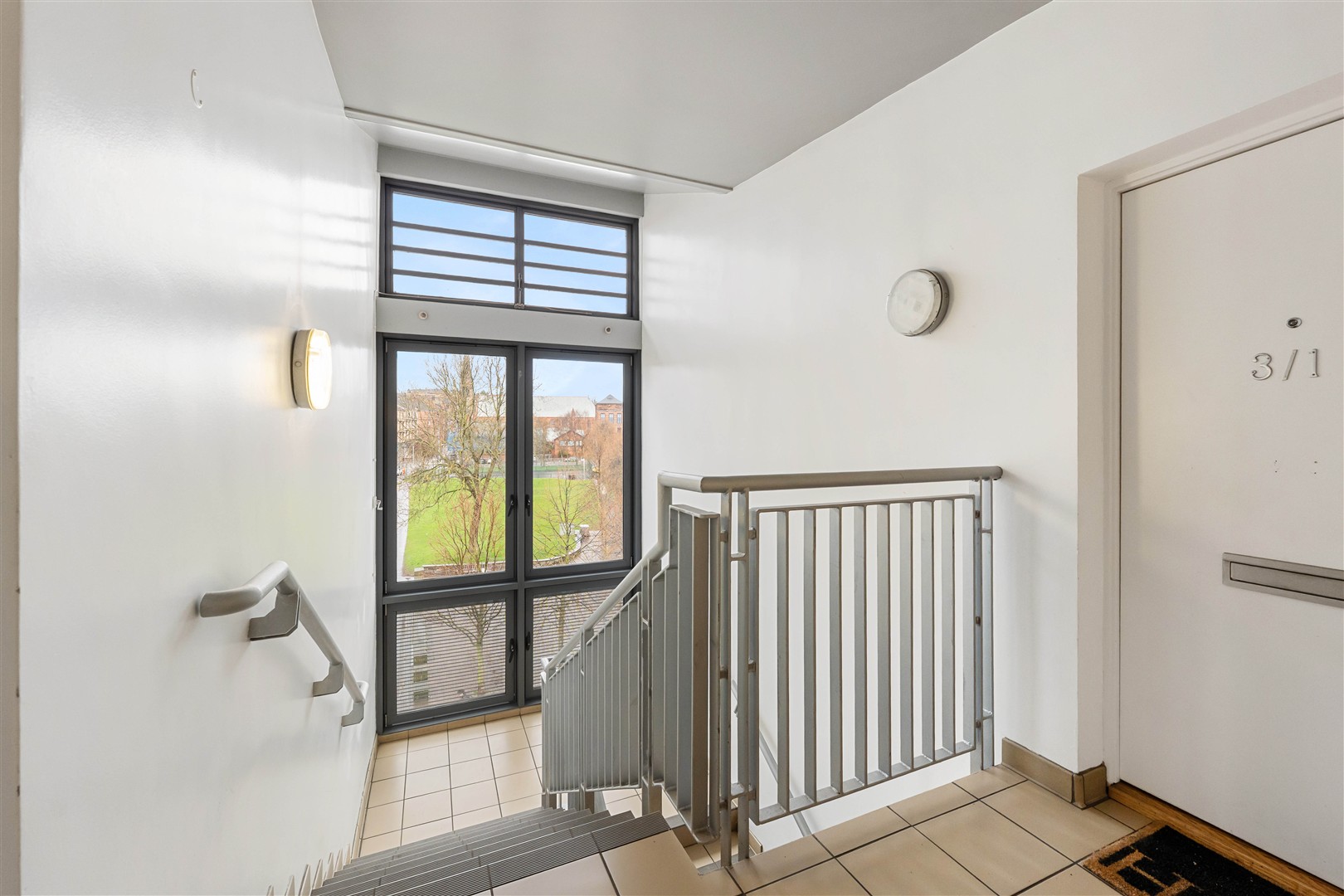 3.2 207 Dumbarton Road 15 (Large)