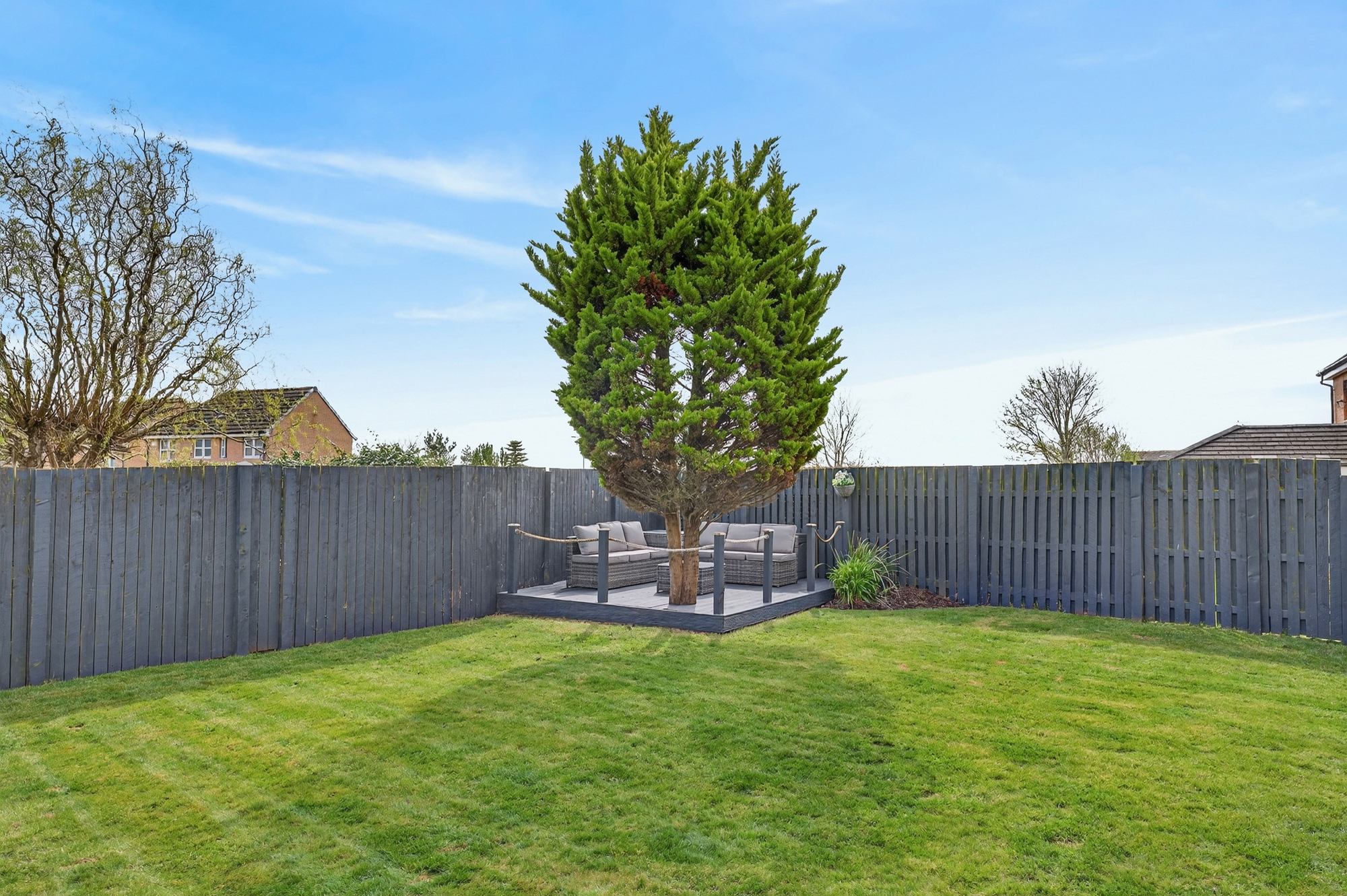 32_32 whiteside drive_32