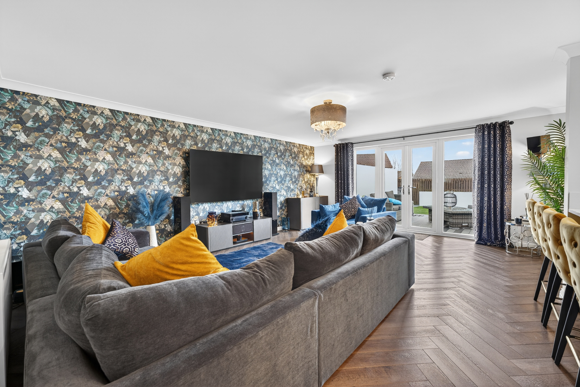 5_9 betsy miller wynd_05