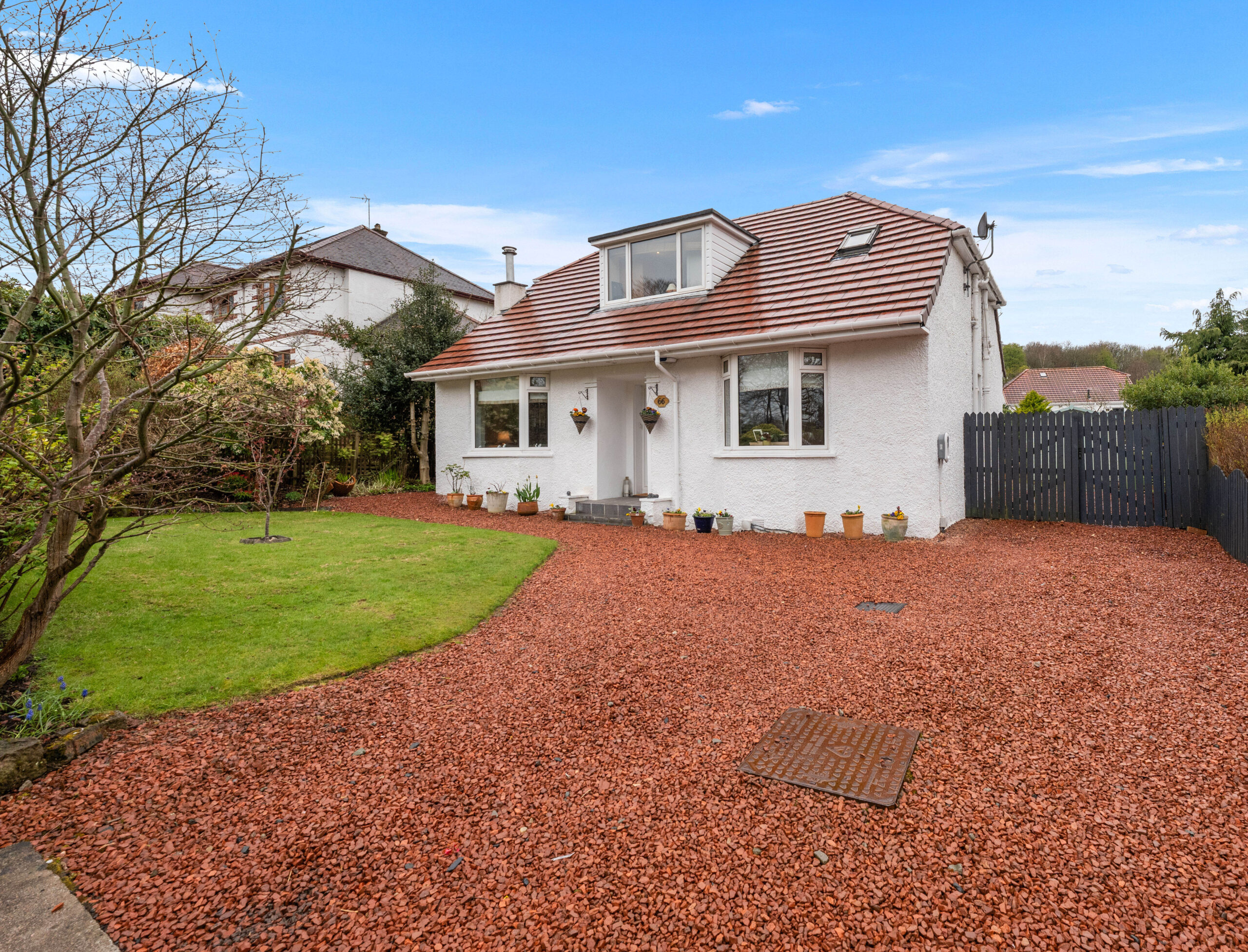 BD4083_A_PLEASE CROP SLIGHTLY, REMOVING 1ST CHIMNEY, AT RIGHTHANDSIDE