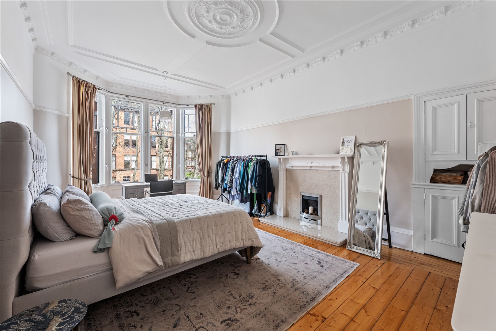 1.1 13 Queensborough Gardens 11 (Large)