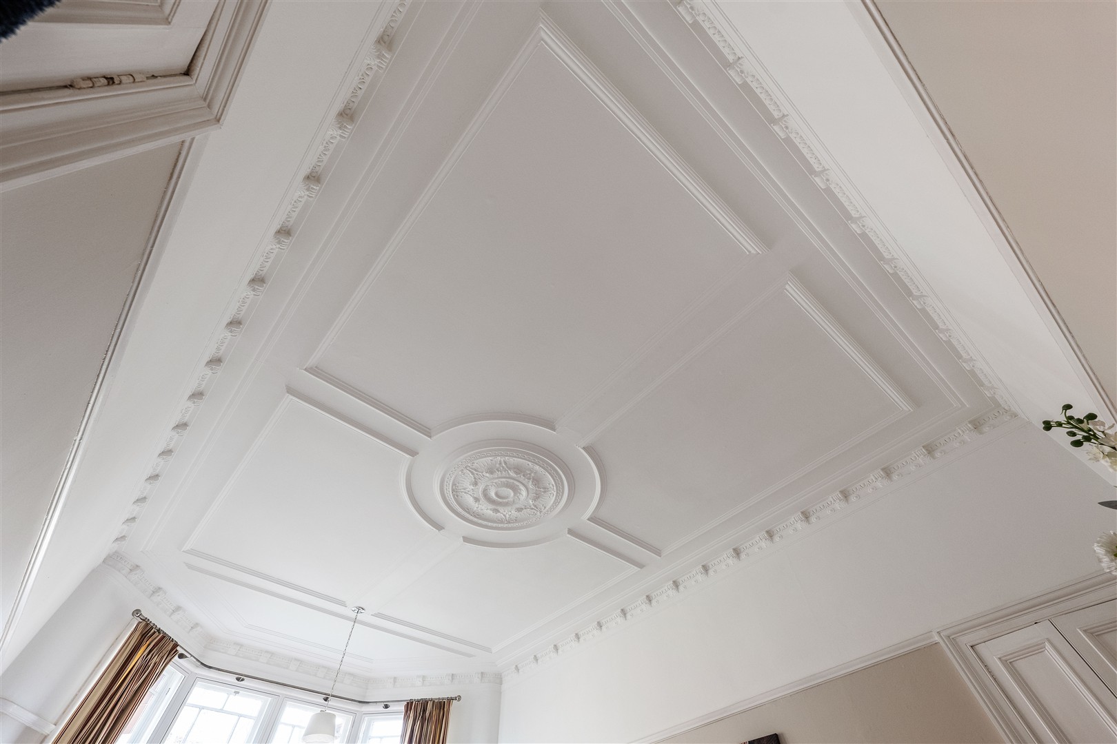 1.1 13 Queensborough Gardens 13 (Large)