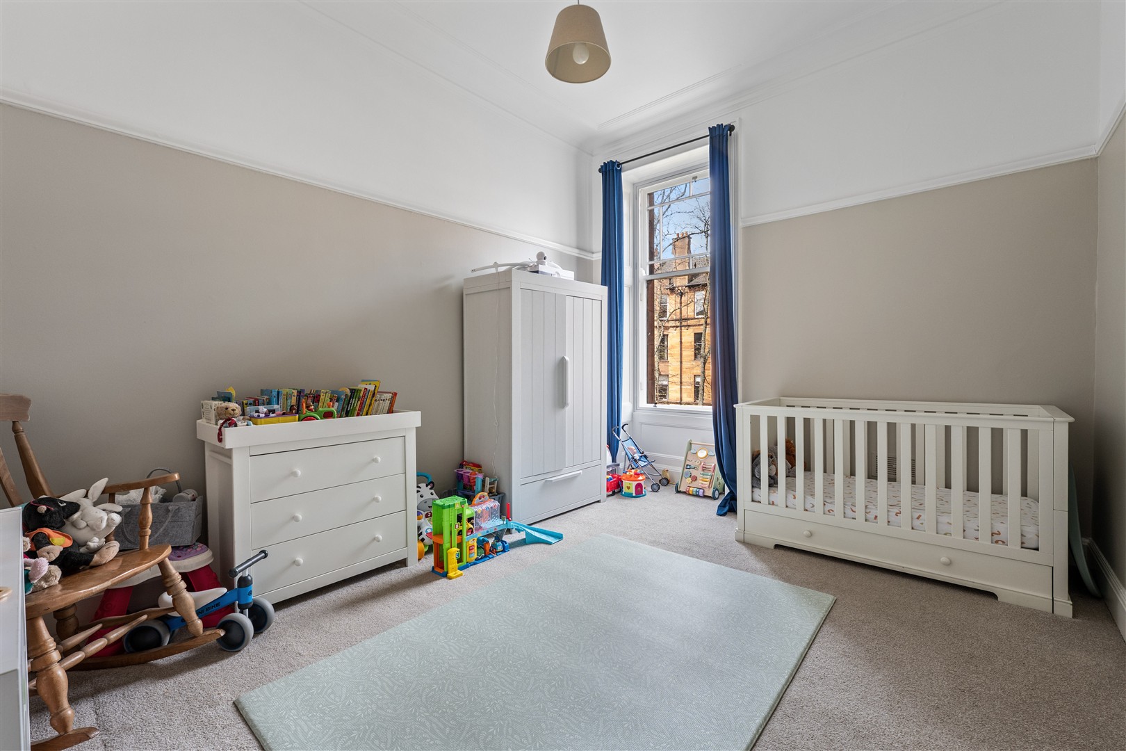 1.1 13 Queensborough Gardens 15 (Large)