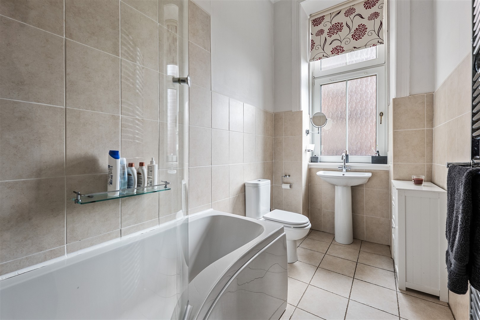 1.1 13 Queensborough Gardens 16 (Large)