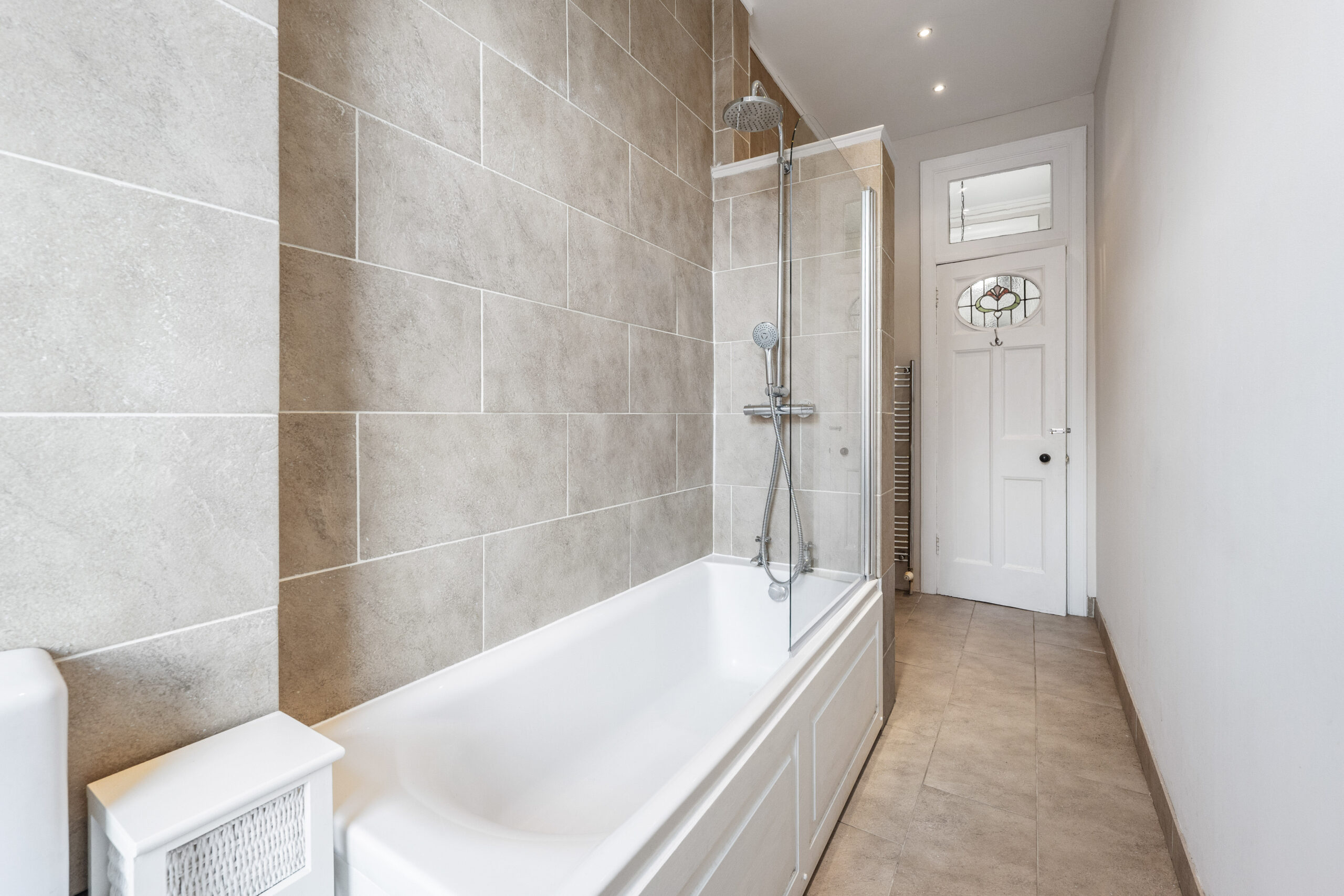 1.1, 3 Mariscat Road (7)