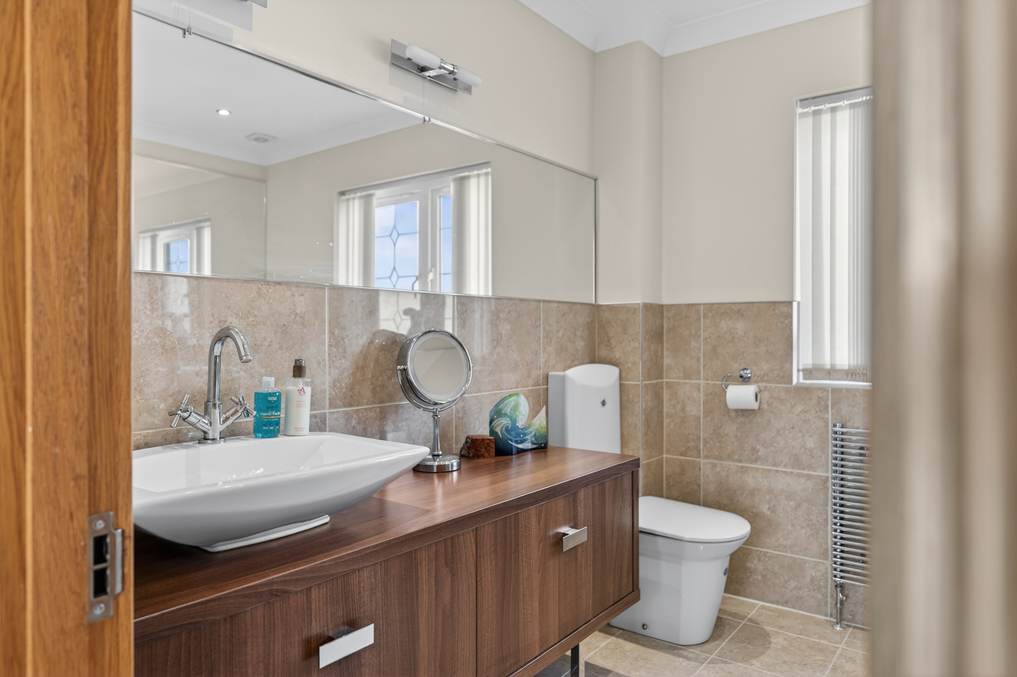 14 Fullerton Drive_056