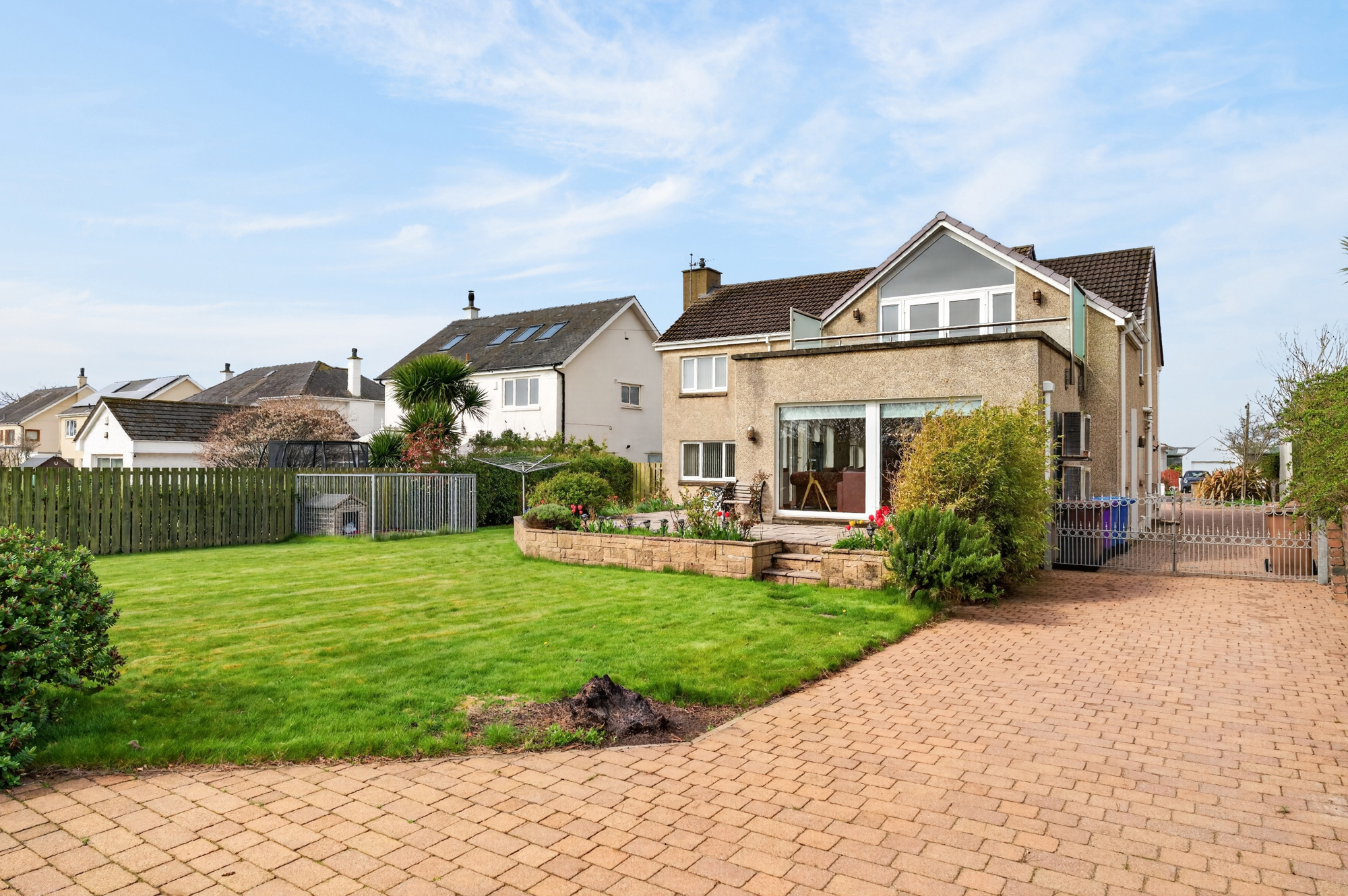 14 Fullerton Drive_059