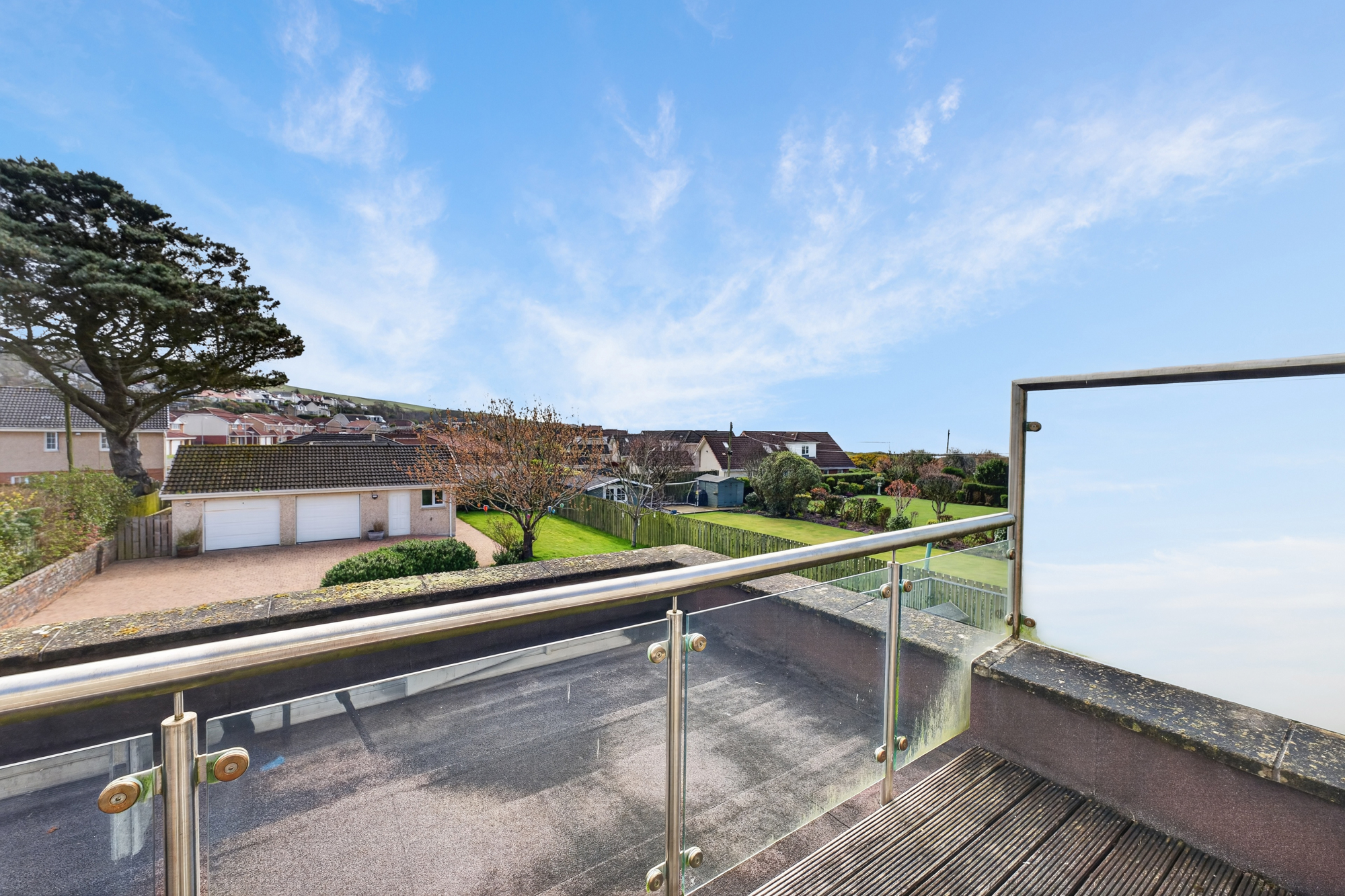 14 fullerton drive_042