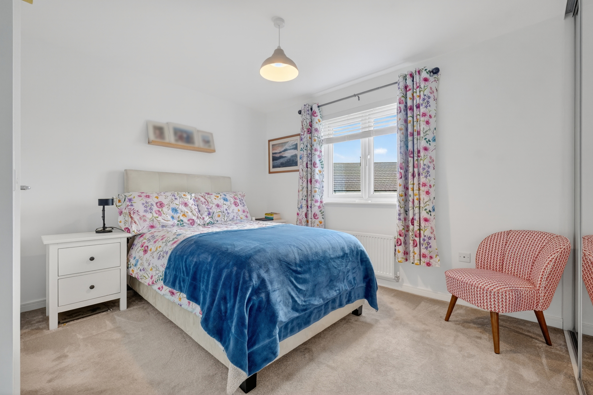 17_26 outerwood view, kilwinning _17