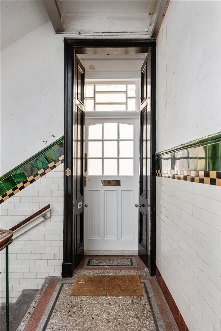 2.1 296 Golfhill Drive 14 (Large)