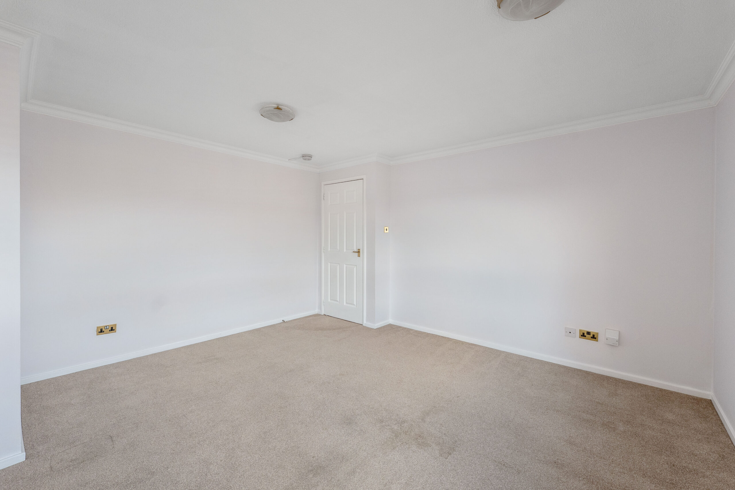 2.2, 120 King_s Park Road (3)