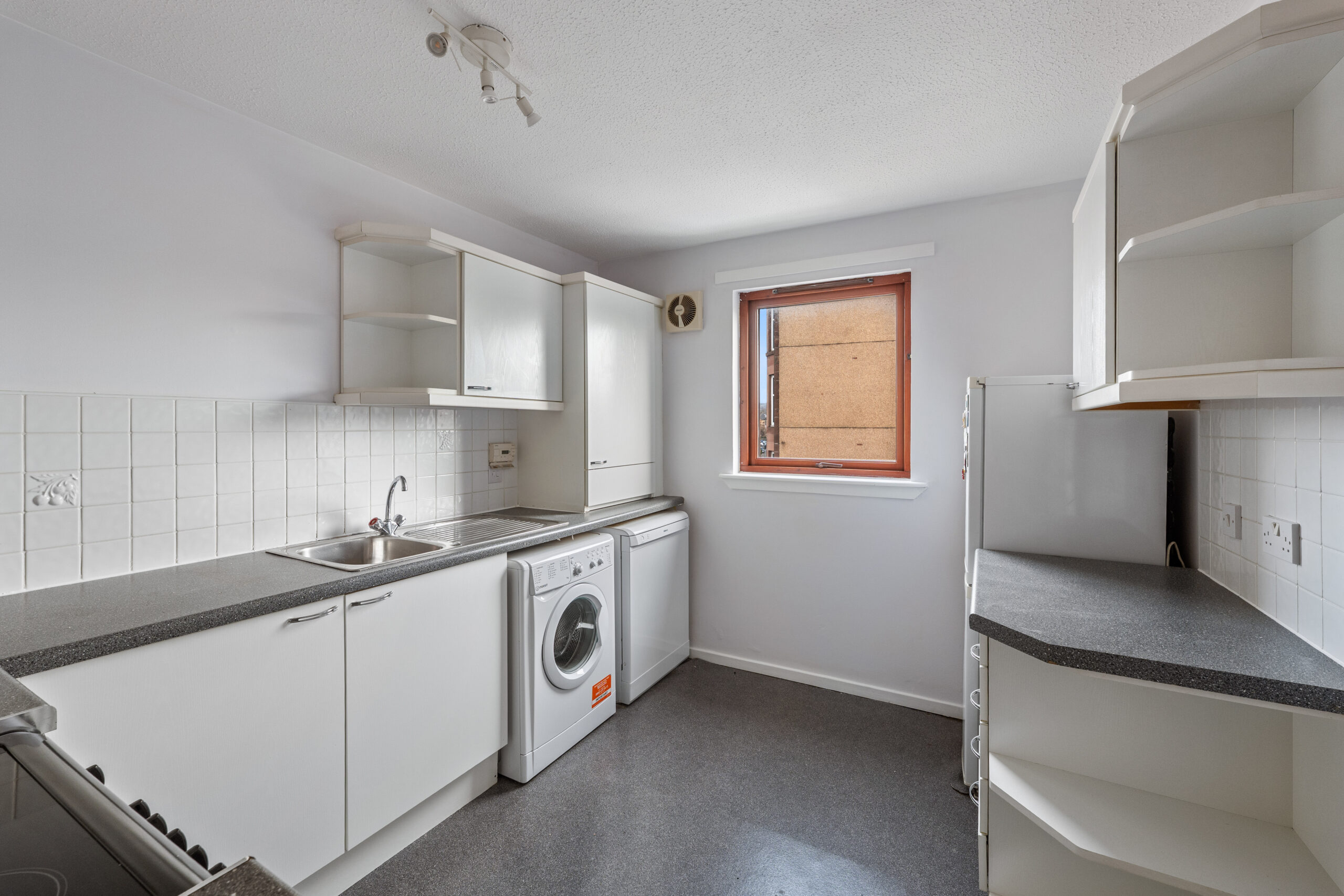 2.2, 120 King_s Park Road (5)