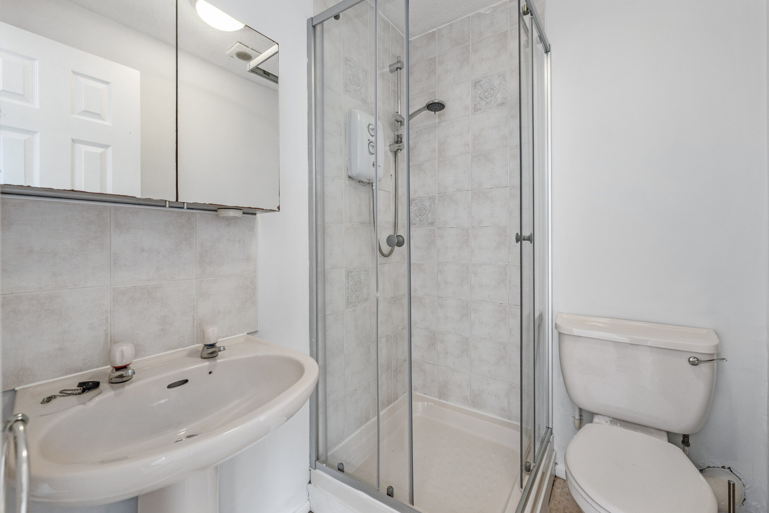 2.2, 120 King_s Park Road (8)