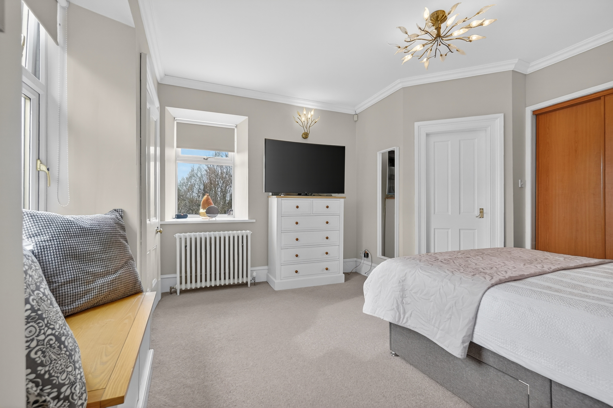 23_107 bank street, irvine _23