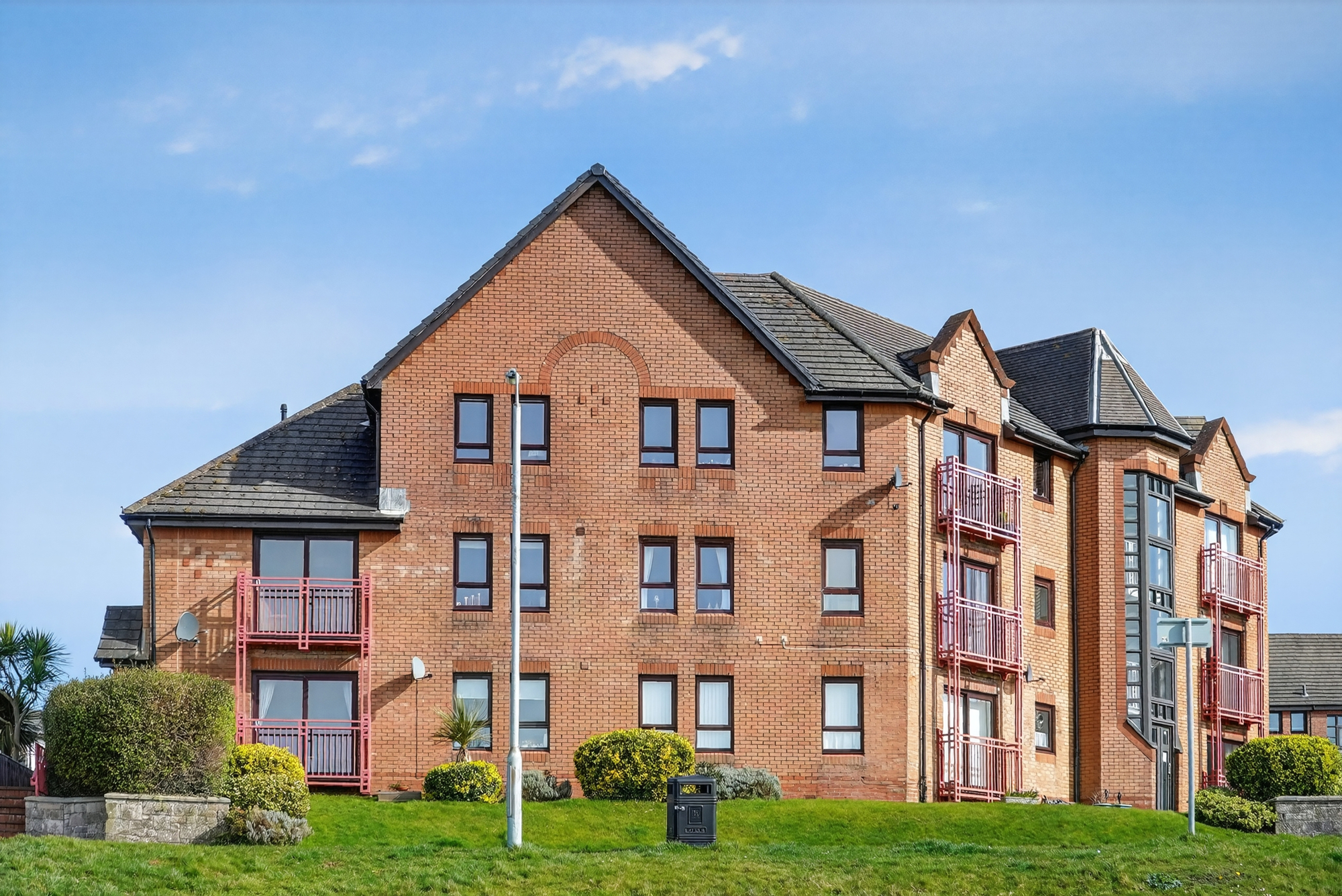 2_9 curlinghall, largs _02