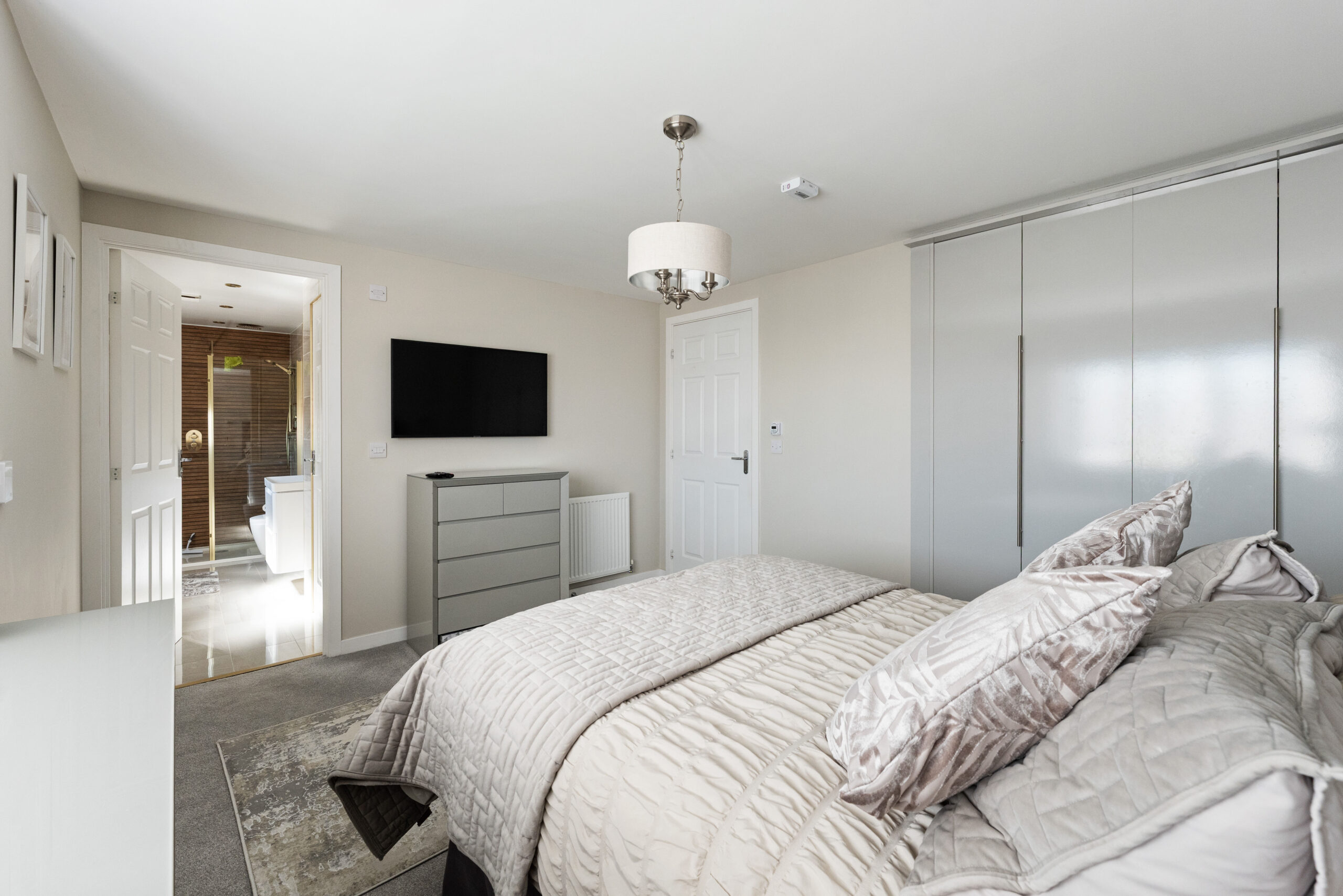 3 Bond Court (11)