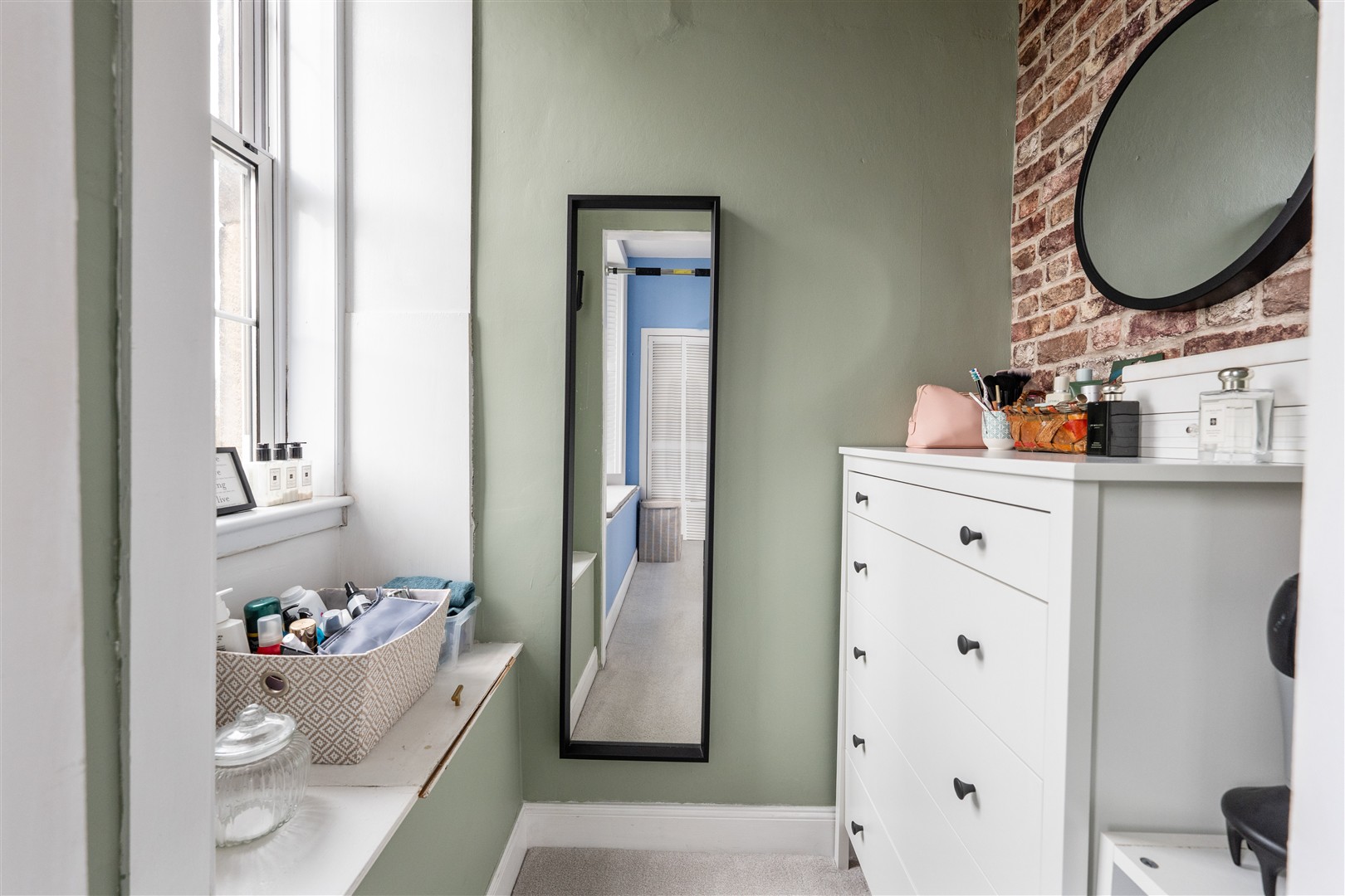 3.2 275 Crow Road 10 (Large)