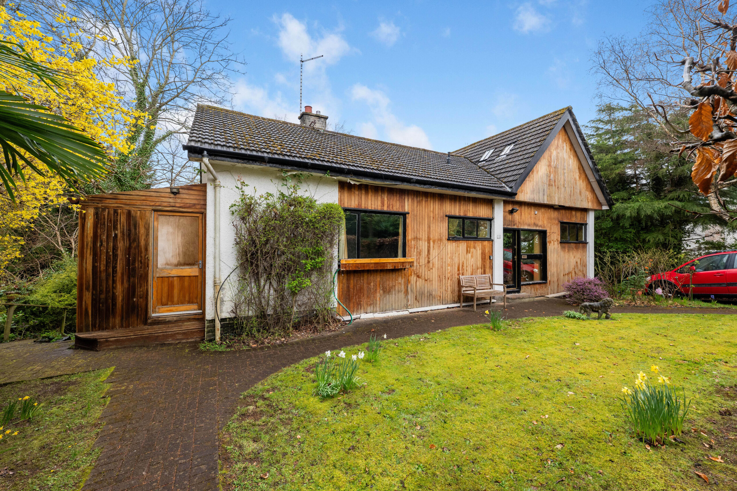 34 Sherbrooke Drive (01)