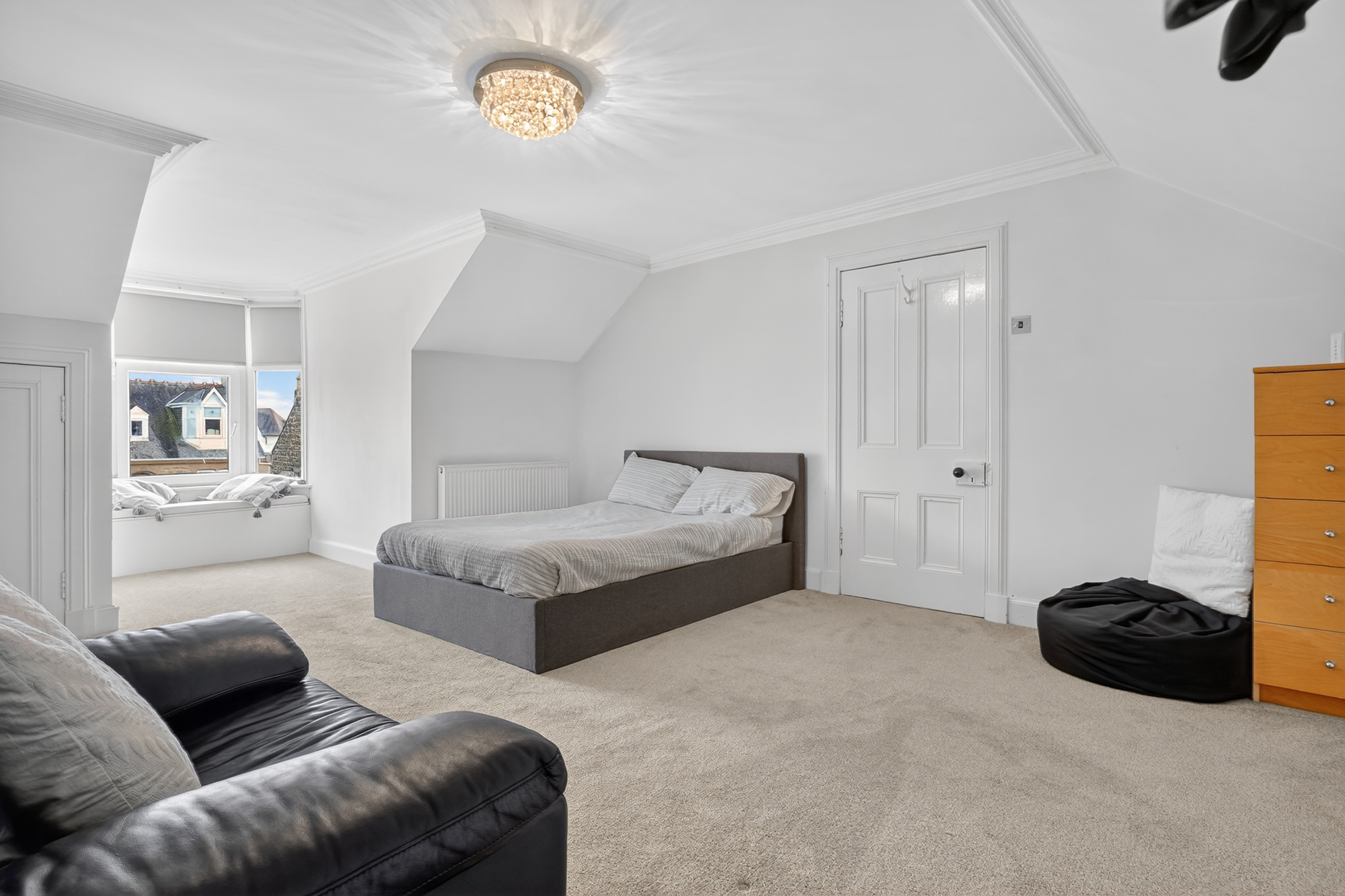 35_107 bank street, irvine _35