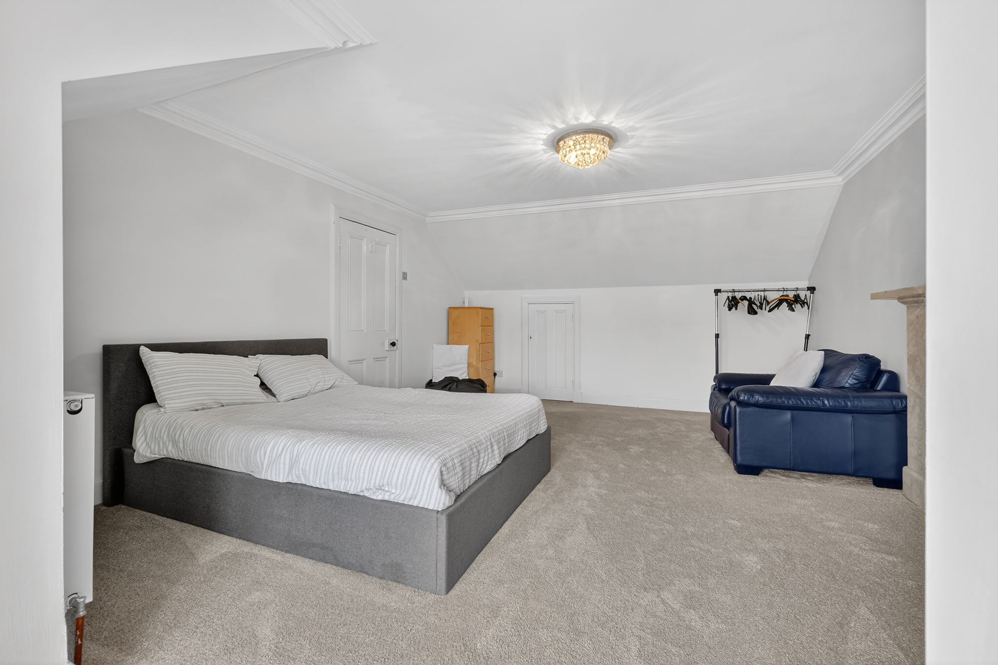 36_107 bank street, irvine _36