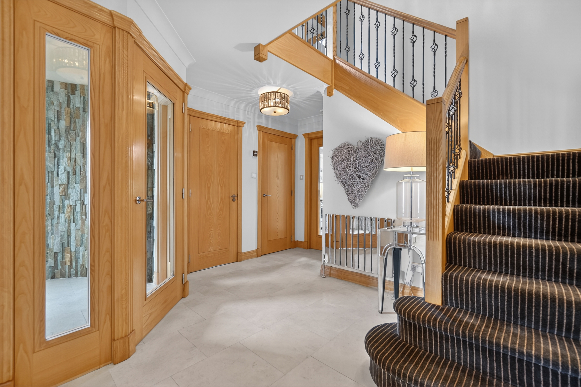 5_2 hebrides grove, inverkip _05