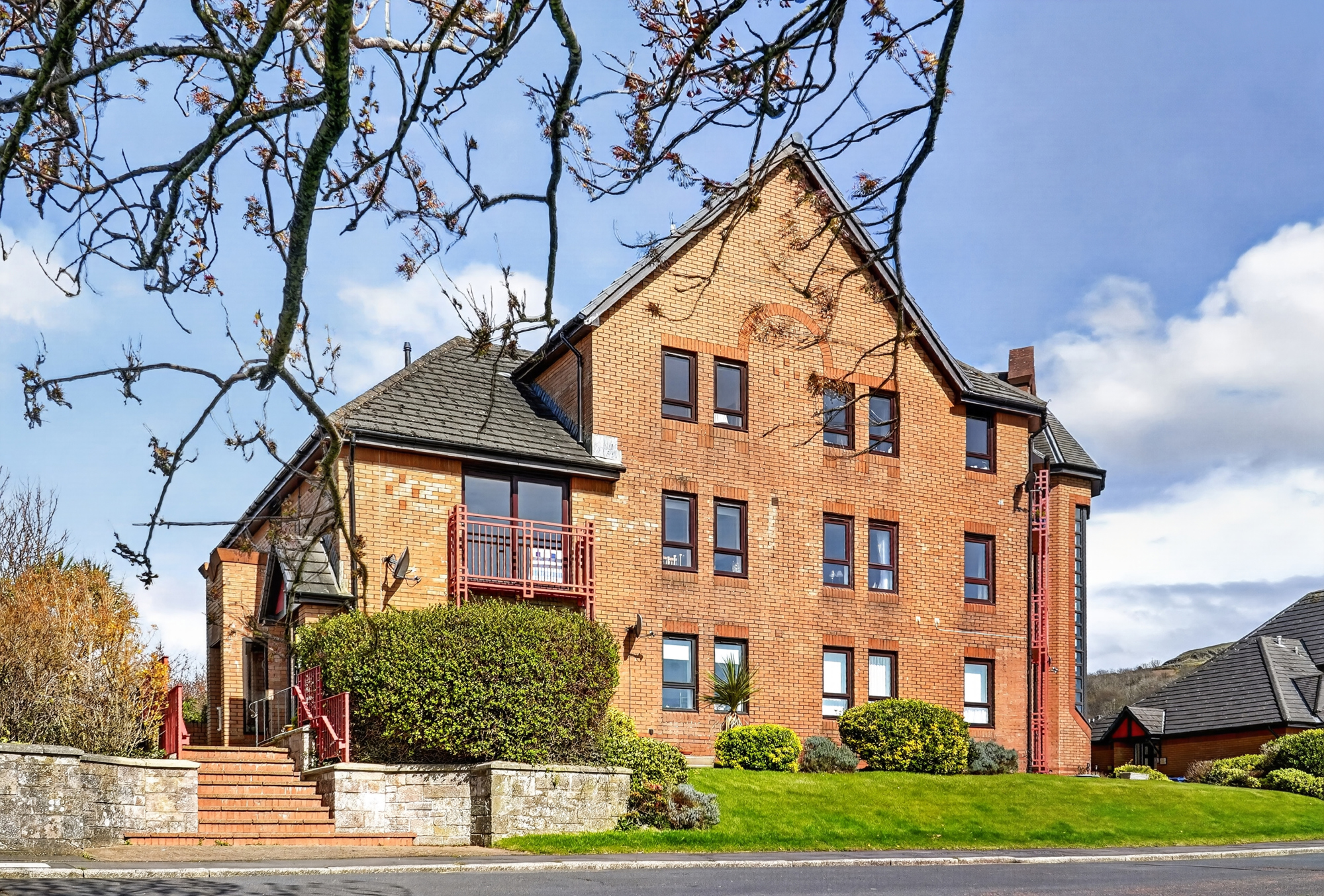 7 curlinghall, largs _01